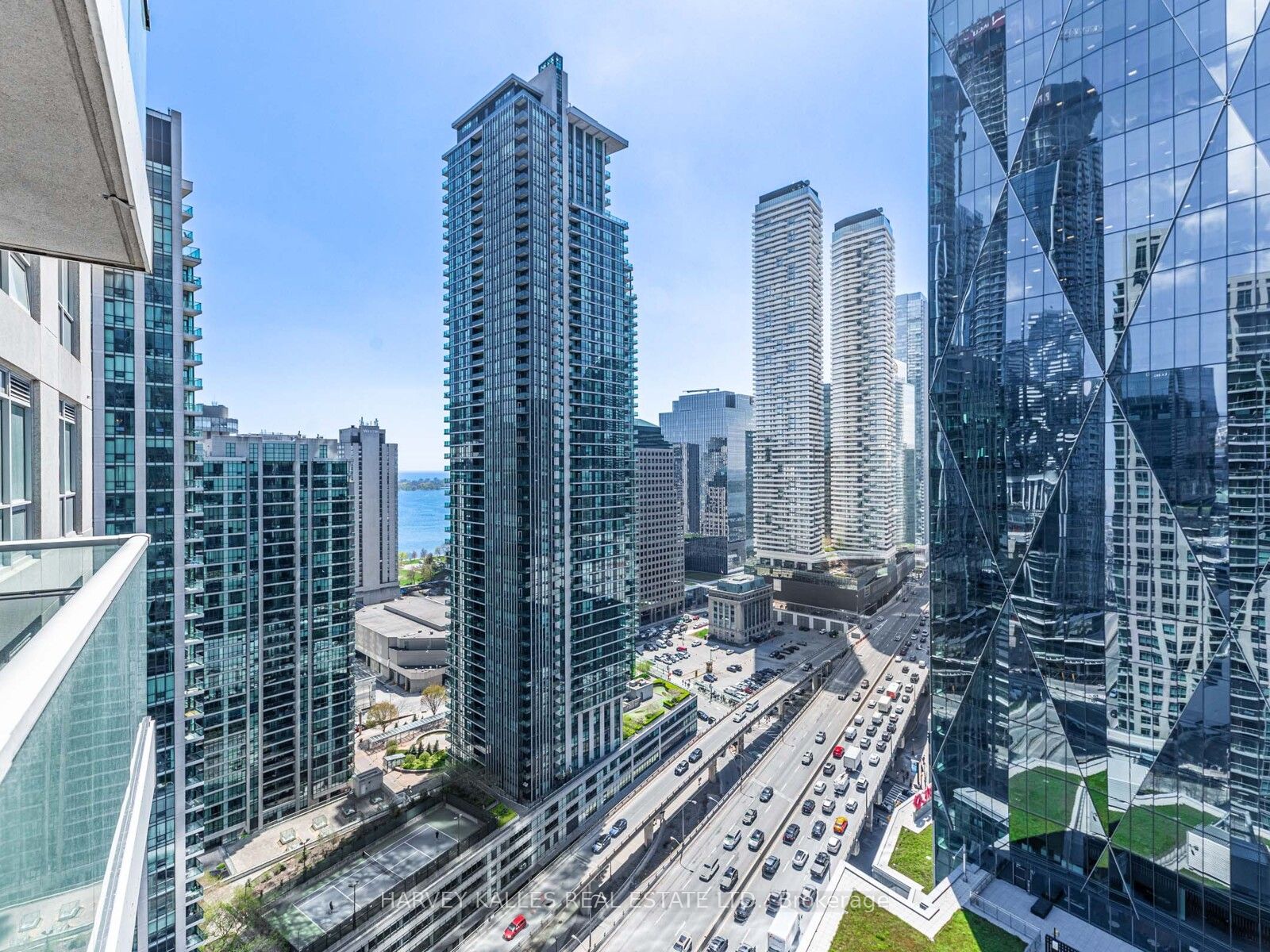 18 Yonge Street, #3013