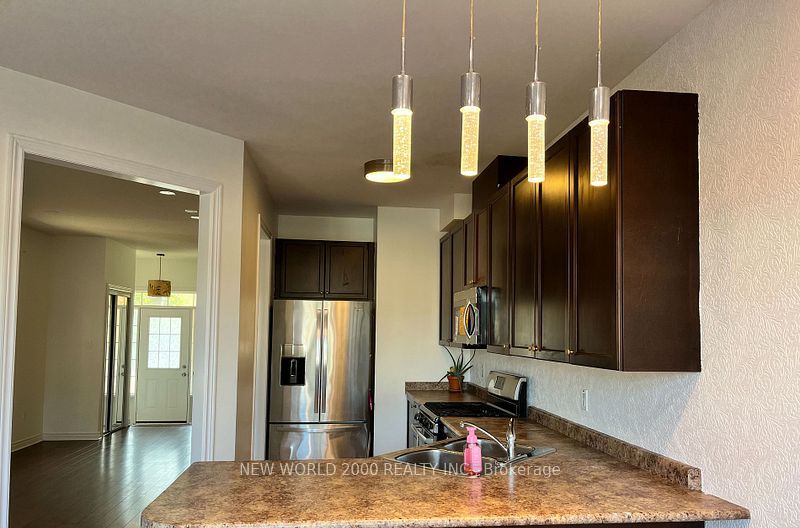 4718 Centretown Way, Mississauga, ON L5R 0C9