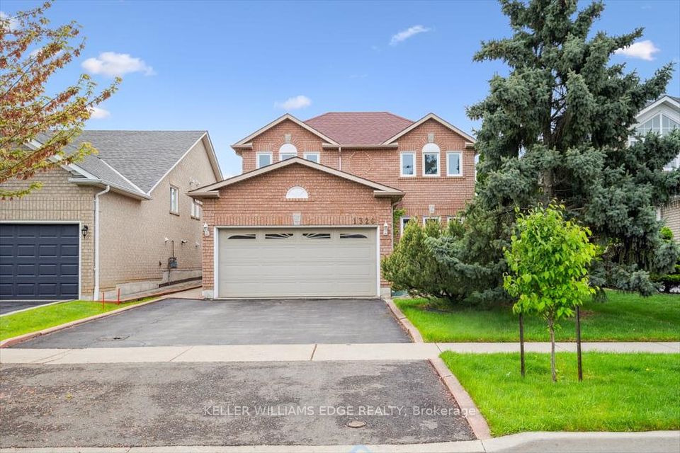 1326 Midgreen