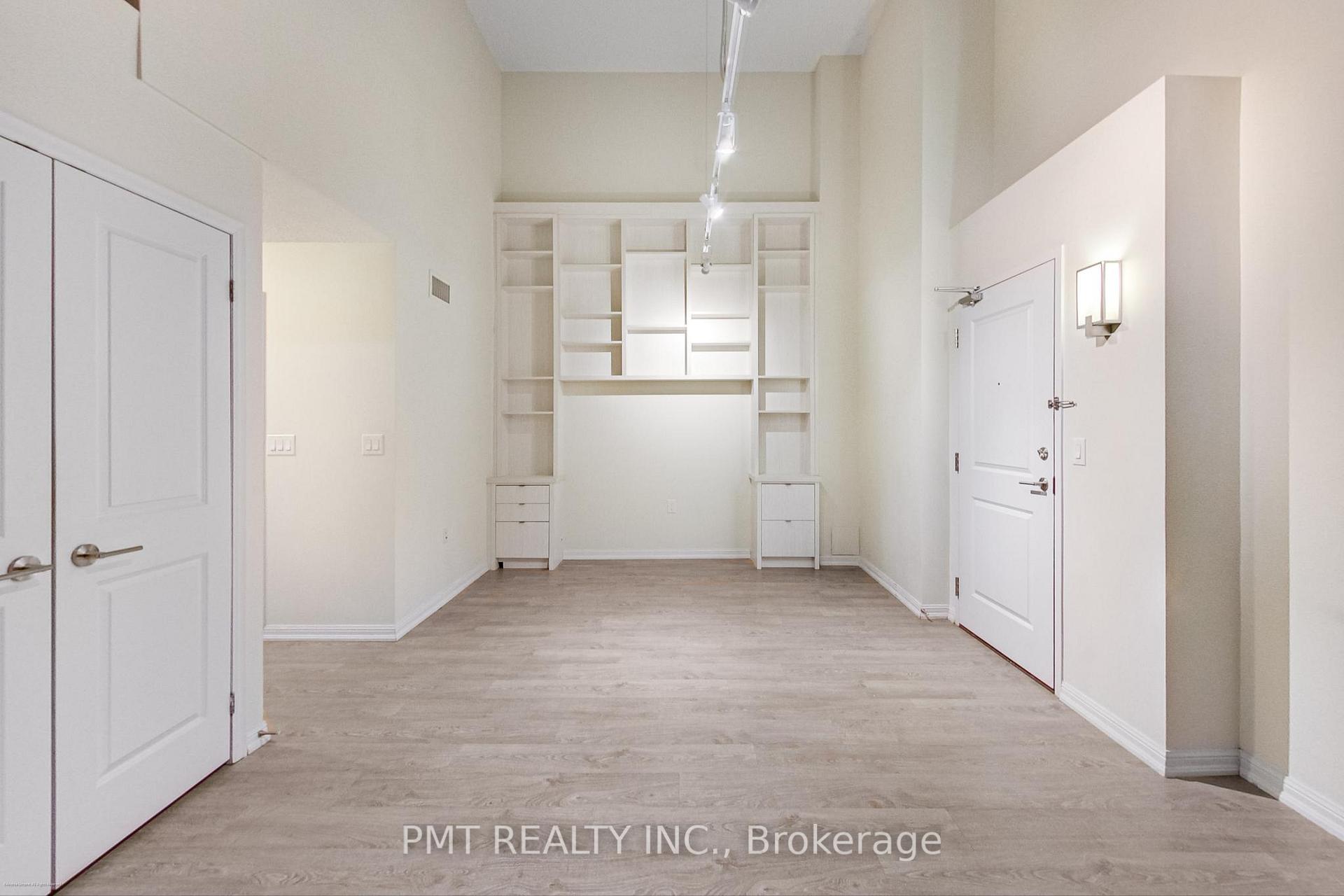2 Bedrooms Condo at 125 Western Battery, Toronto For sale