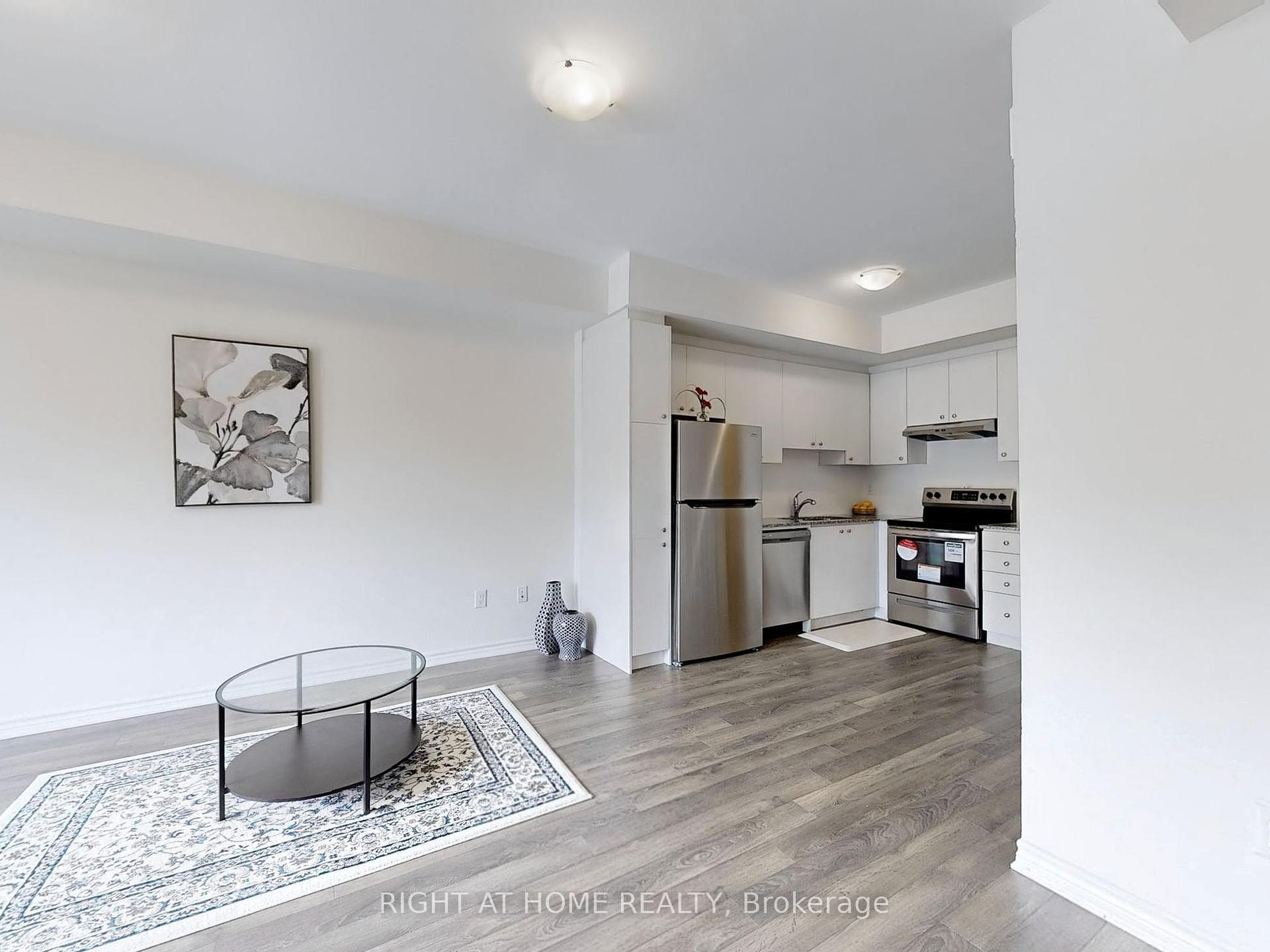 2 Bedrooms Condo at 1081 Danforth,  Toronto For sale