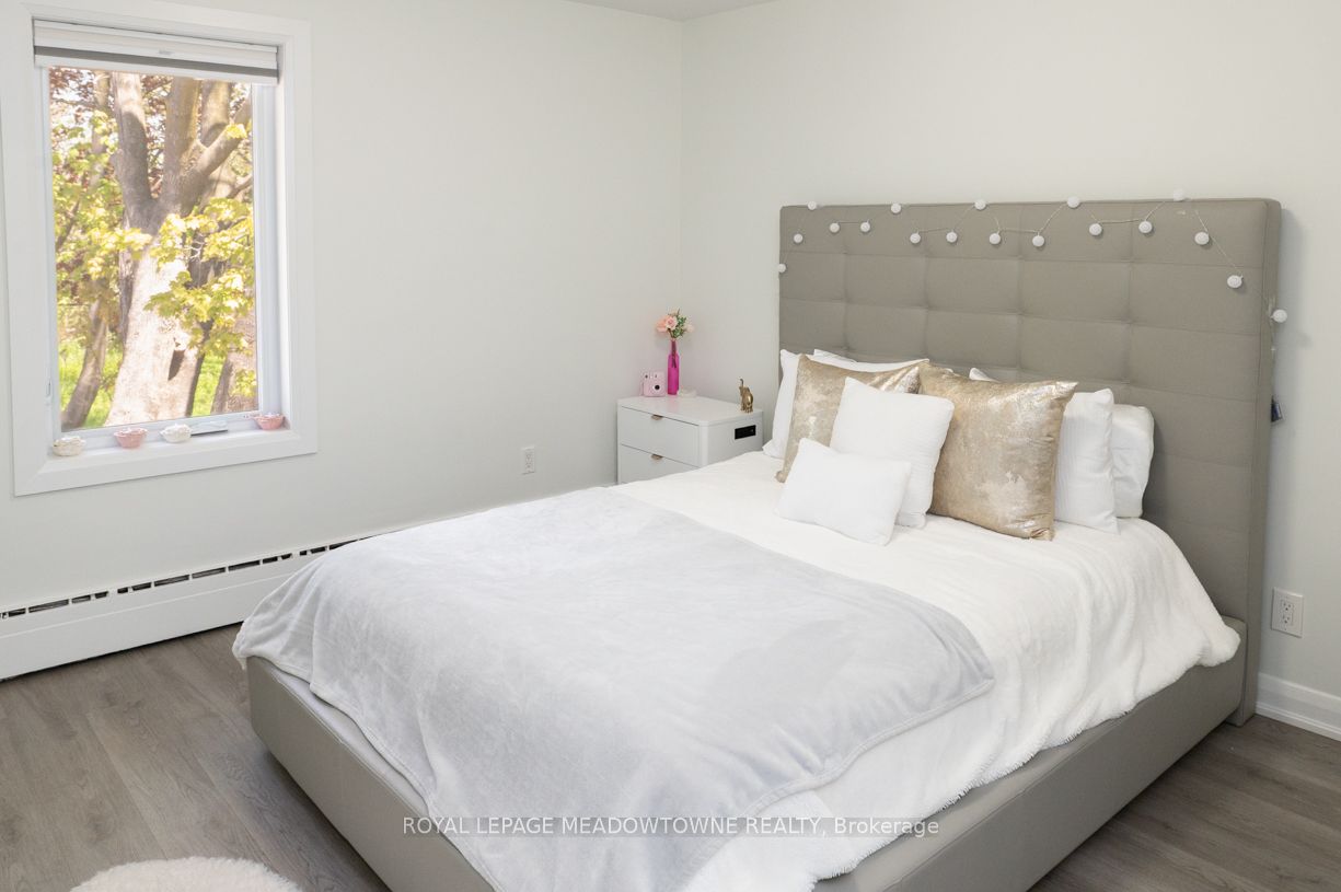 33 Broadview Avenue, #3
