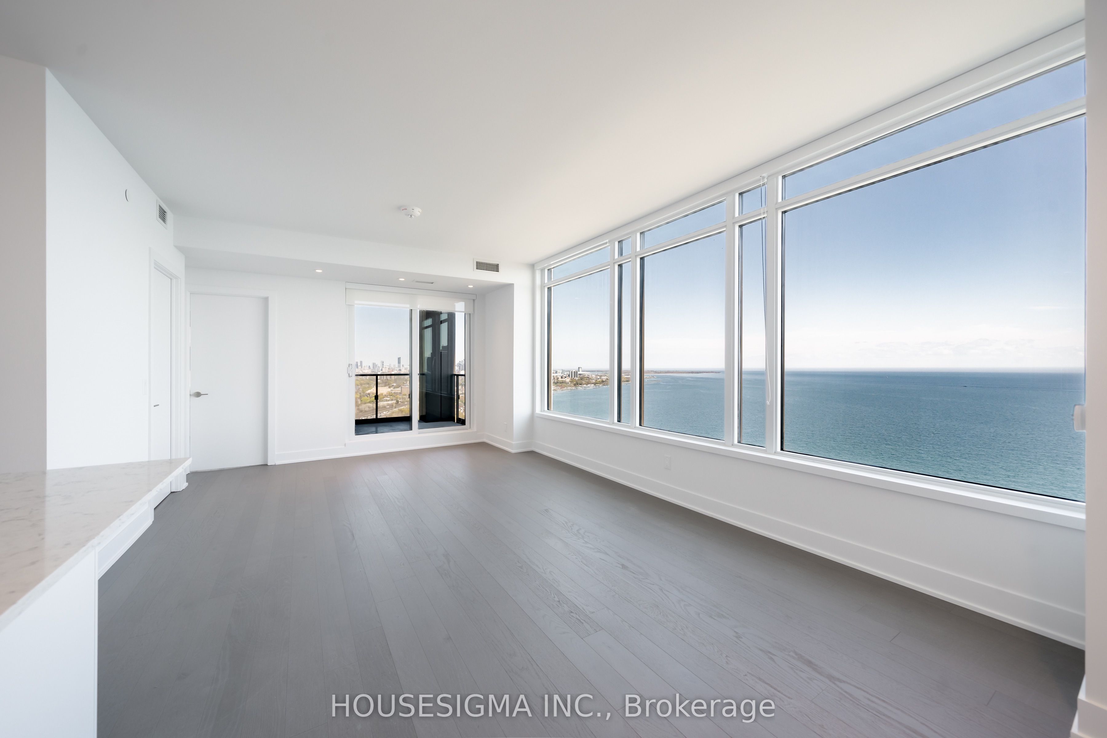1928 Lake Shore Boulevard W, #4006