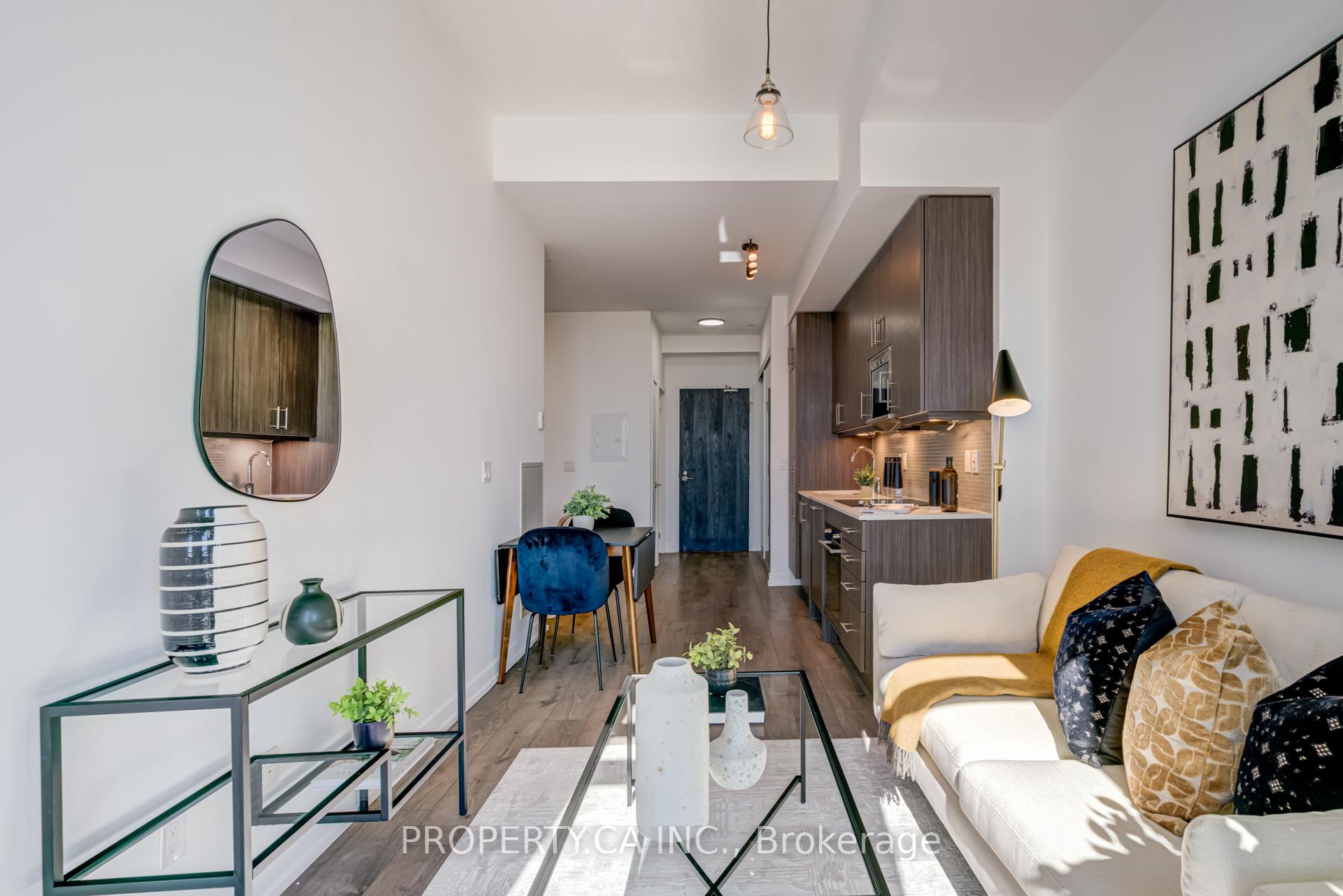 2 Bedrooms Condo at 297 College, Toronto For sale