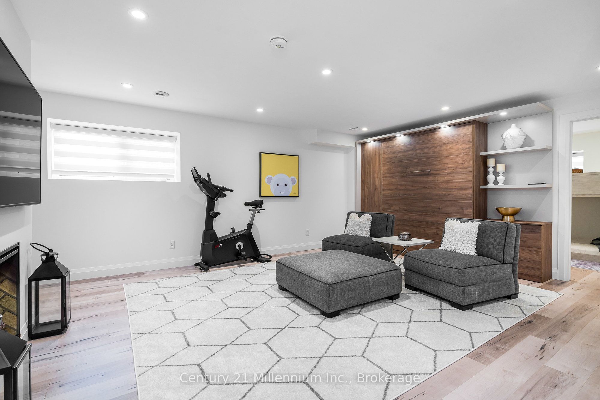225 Yellow Birch Crescent, Blue Mountains, ON L9Y 0Z3
