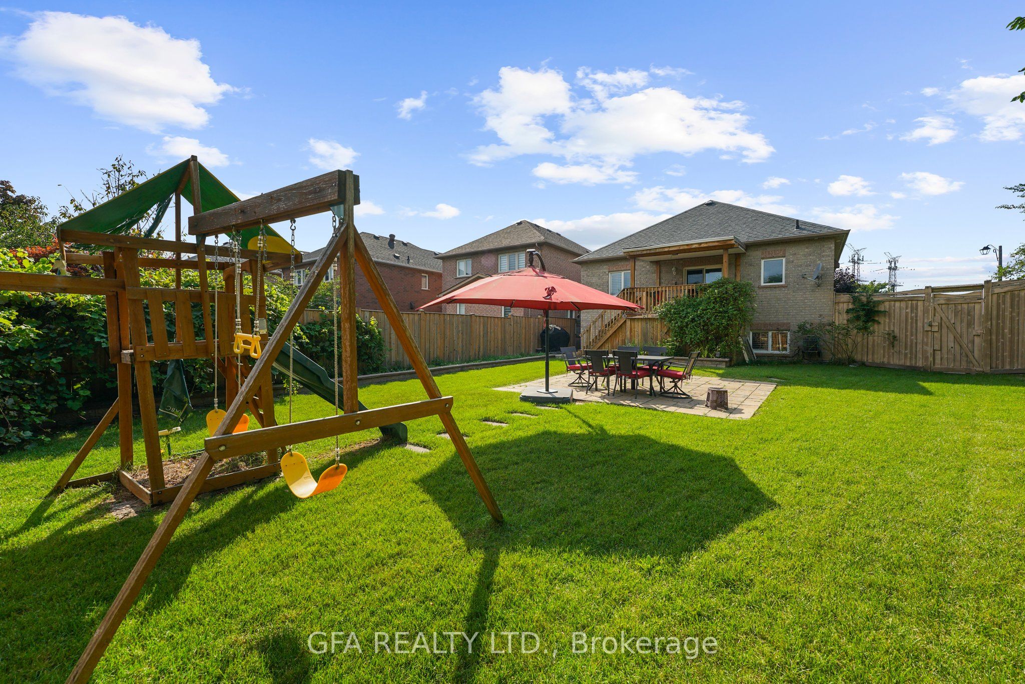 7349 Zinnia Place