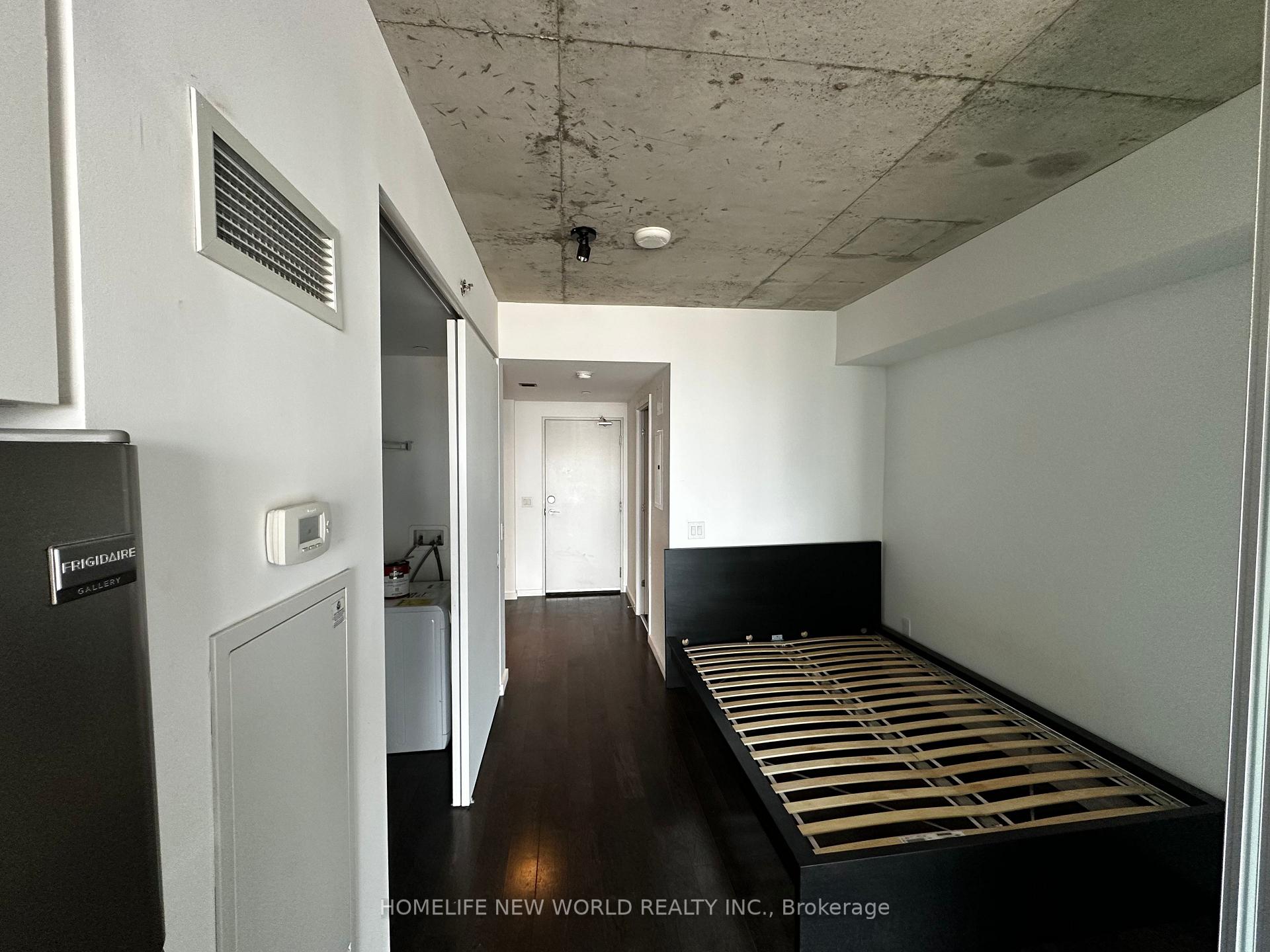 1 Bedroom Condo at 32 Trolley,  Toronto For sale