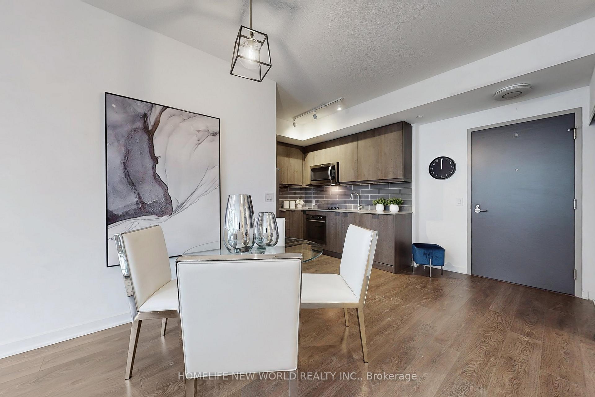 3 Bedrooms Condo at 38 Forest Manor, Toronto For sale