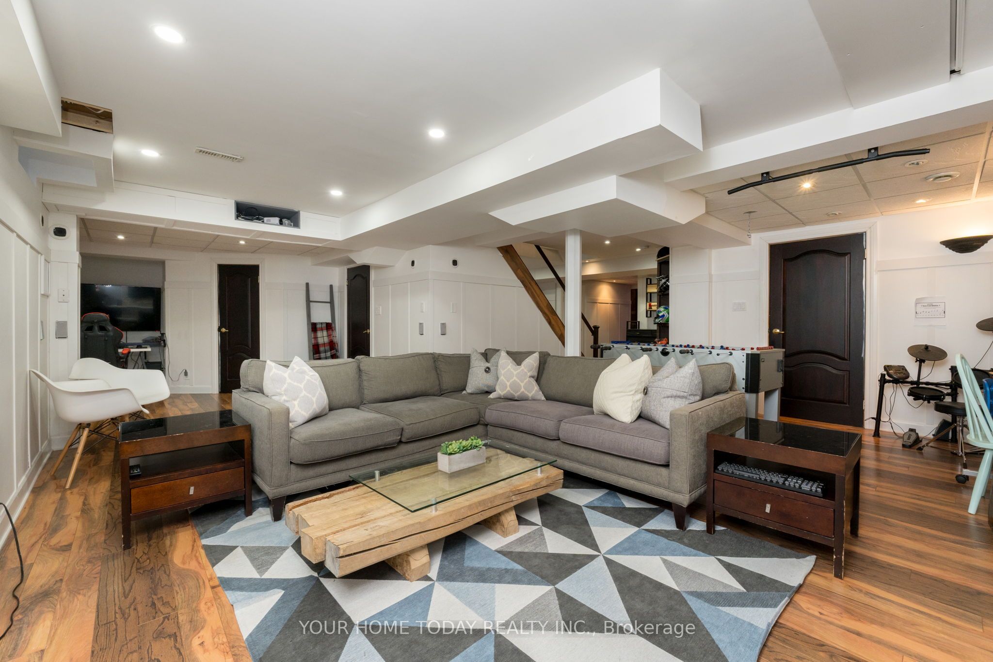 23 North Ridge Crescent