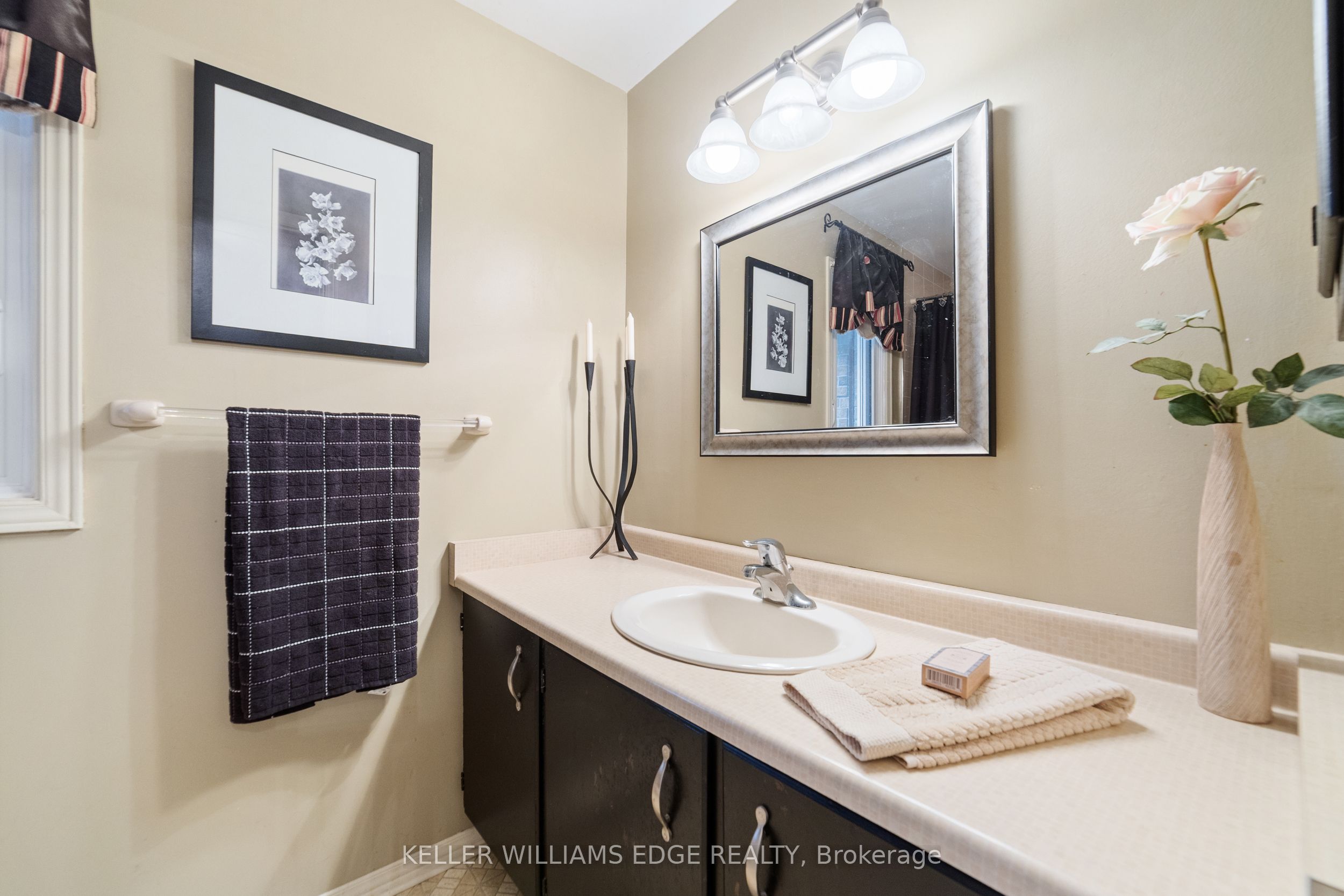 2095 Fallingbrook Court