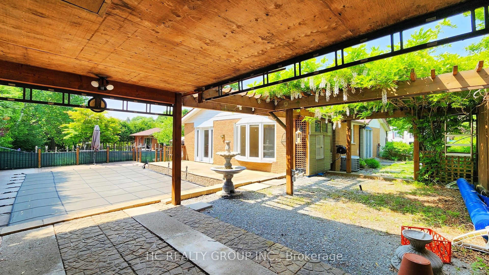 21 SIR CONSTANTINE Drive