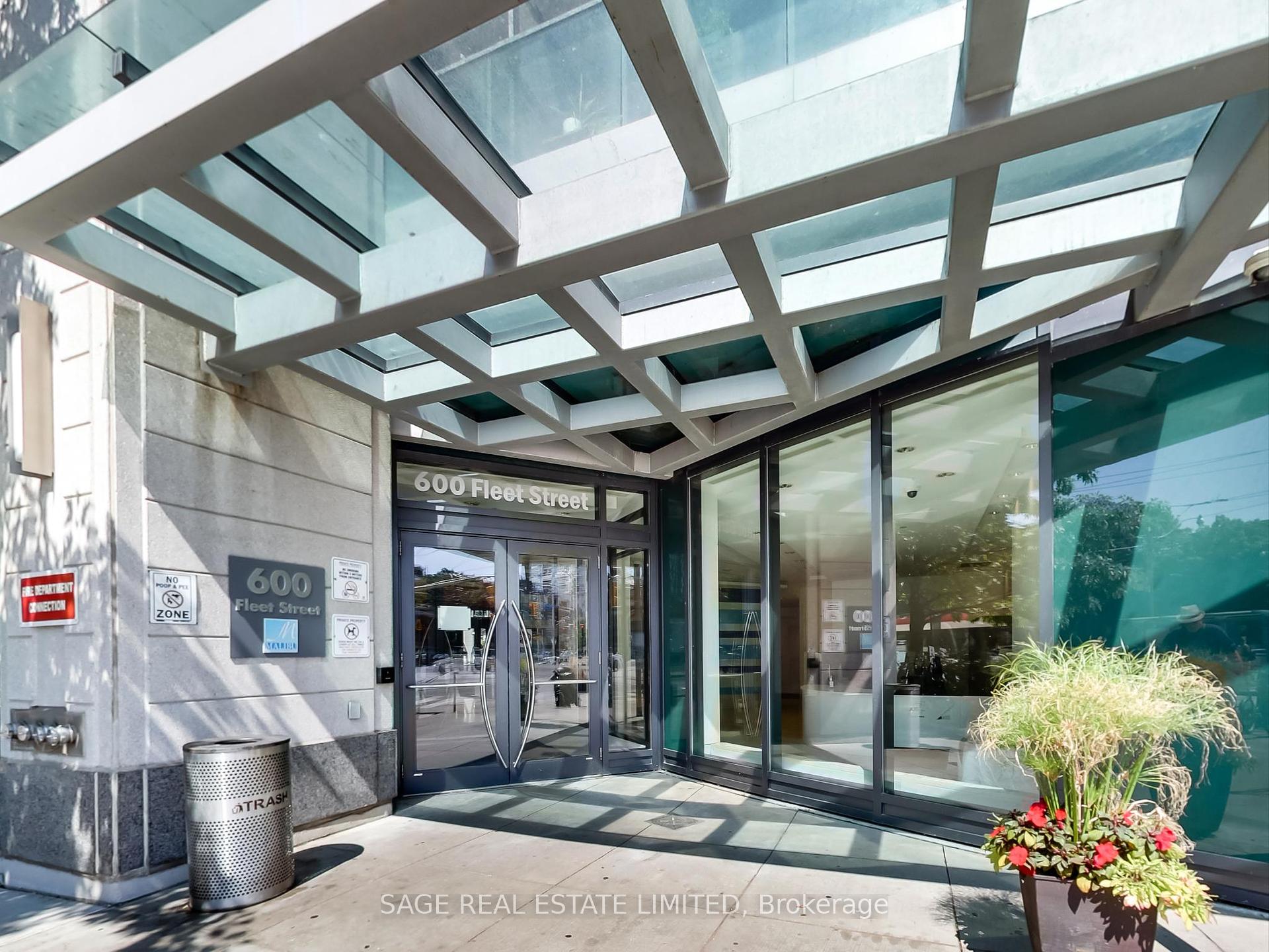 1 Bedroom Condo at 600 Fleet, Toronto For sale