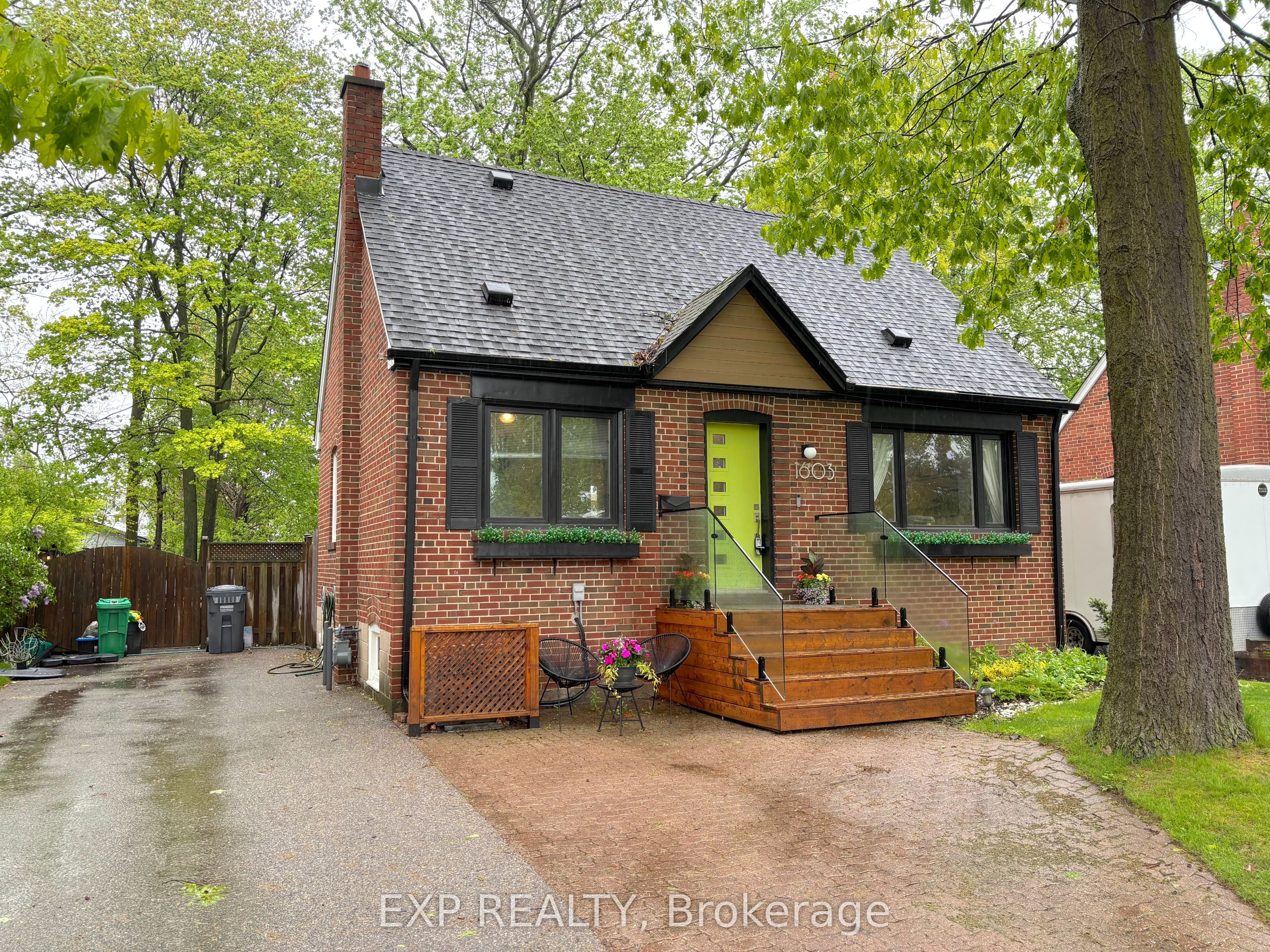 1603 Blanefield Road