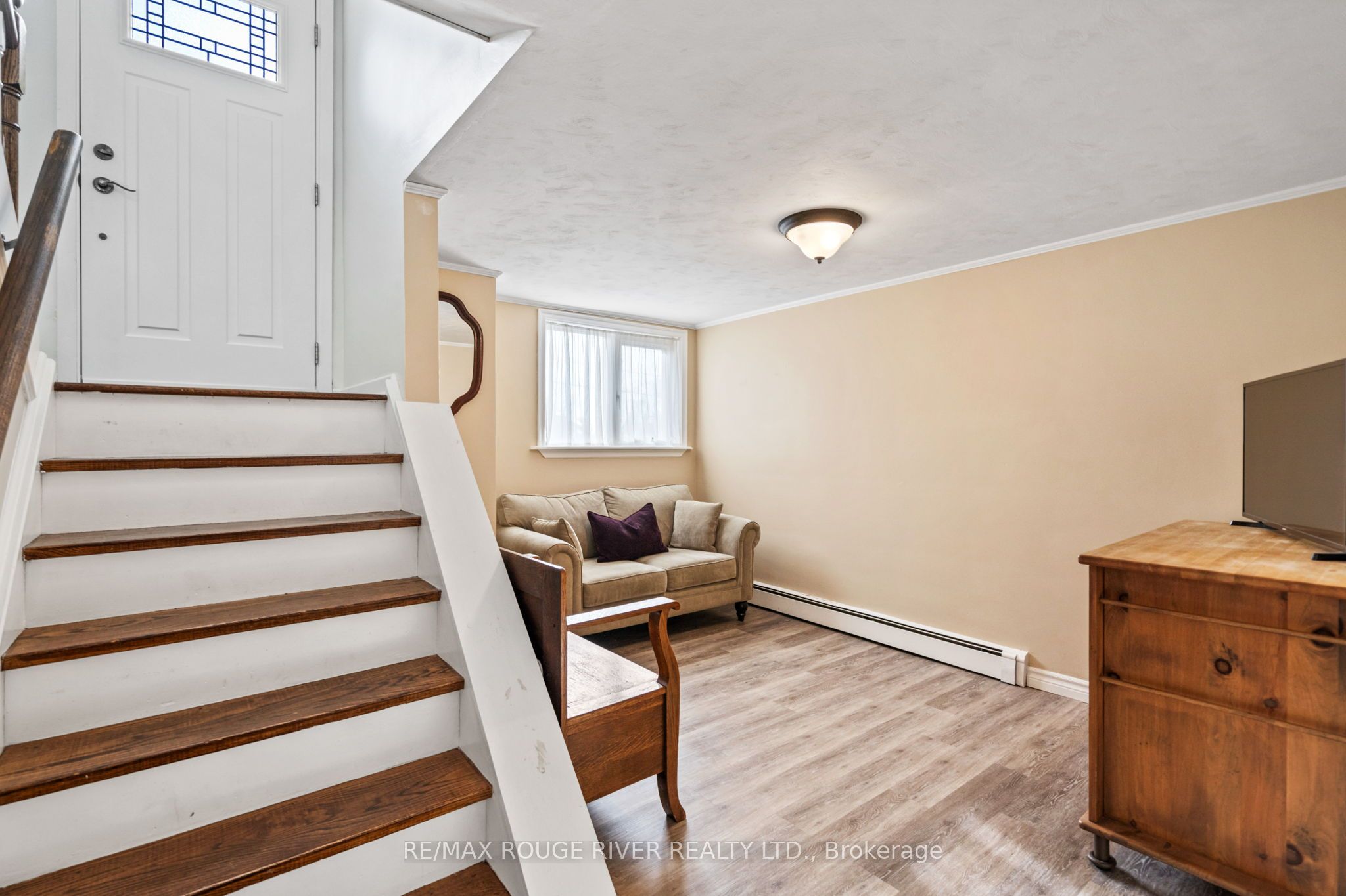 133 Elizabeth Crescent