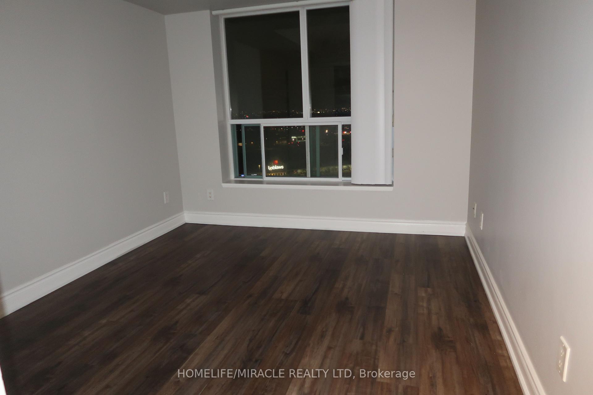 1 Bedroom Condo at 4889 Kimbermount,  Mississauga For sale