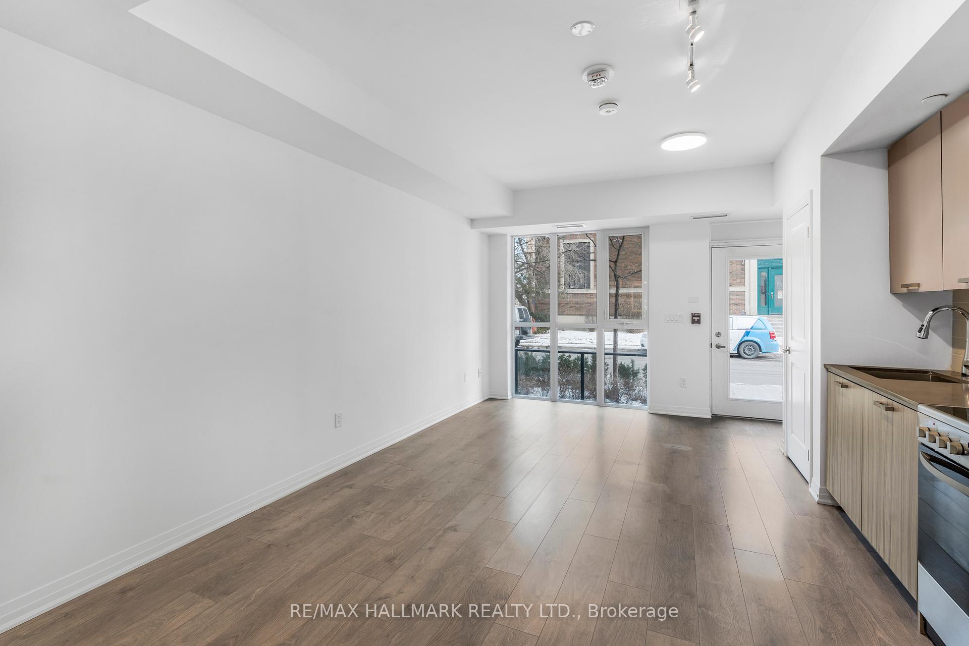 2 Bedrooms Condo at 2301 Danforth, Toronto For sale