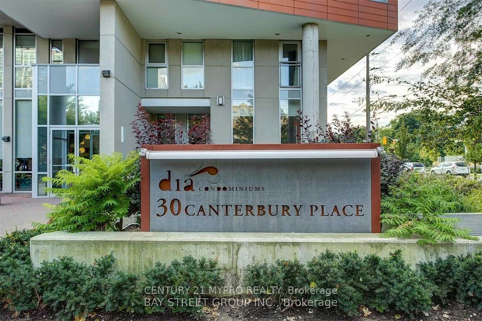 #1004 - 30 Canterbury Place, Toronto, ON M2N 0B9