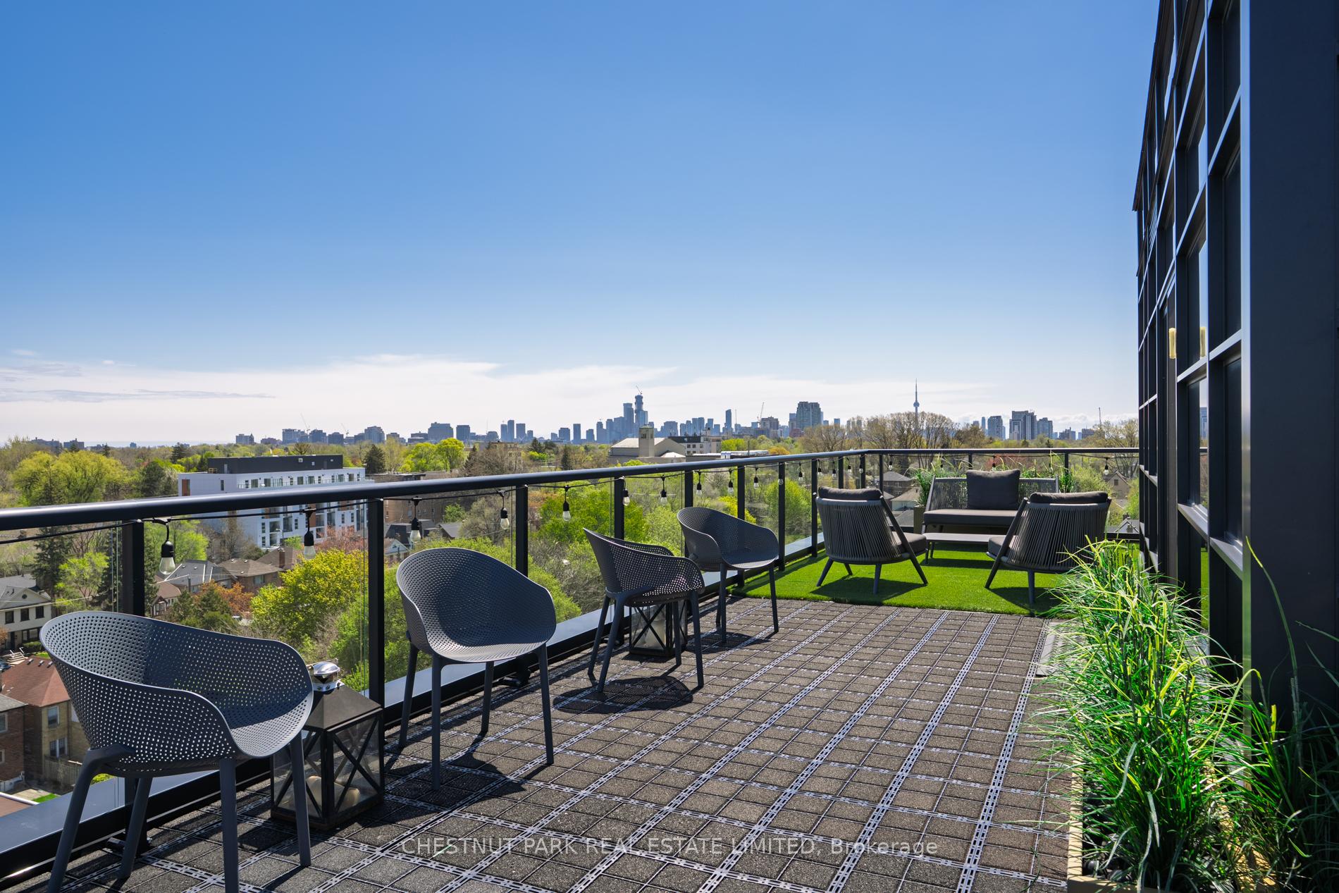 3 Bedrooms Condo at 170 Chiltern Hill, Toronto For sale