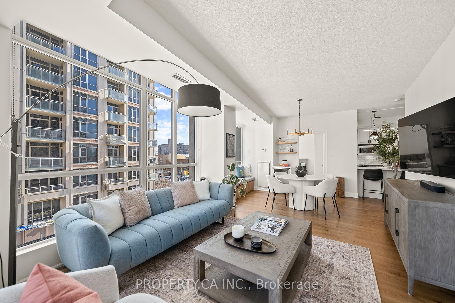 2 Bedrooms Condo at 628 Fleet, Toronto For sale
