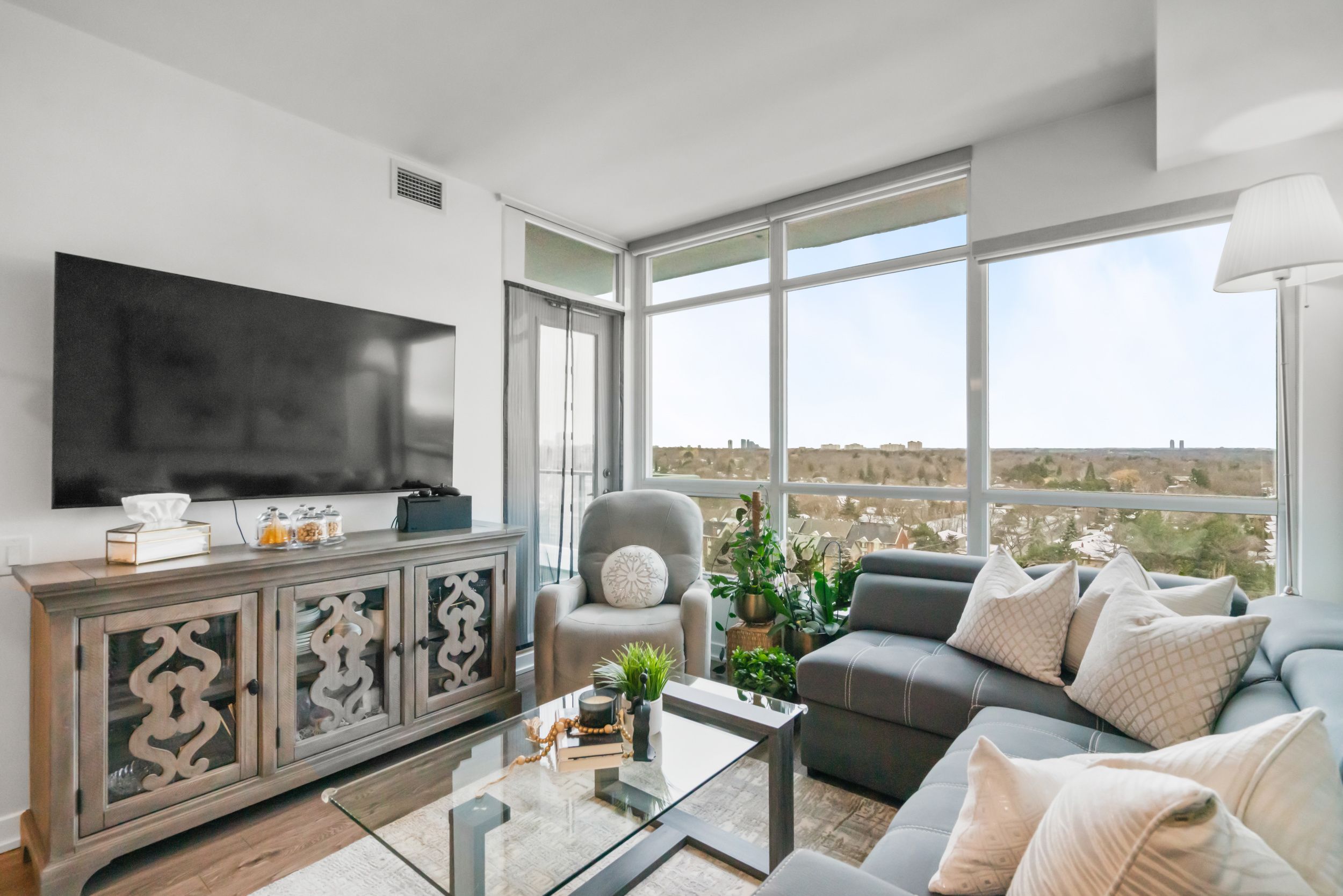 15 Singer Court Ph06