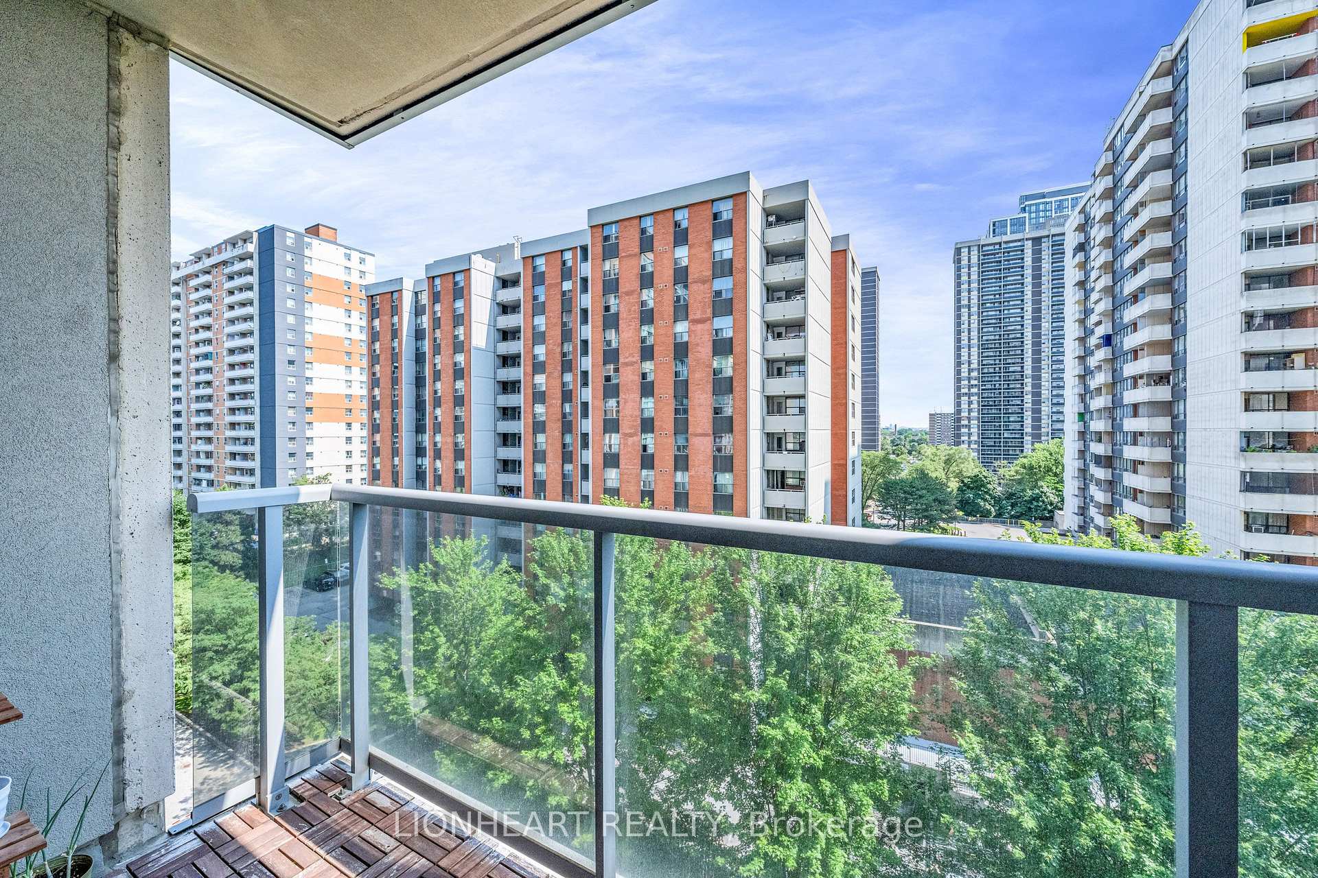 1 Bedroom Condo at 5 Michael Power, Toronto For sale