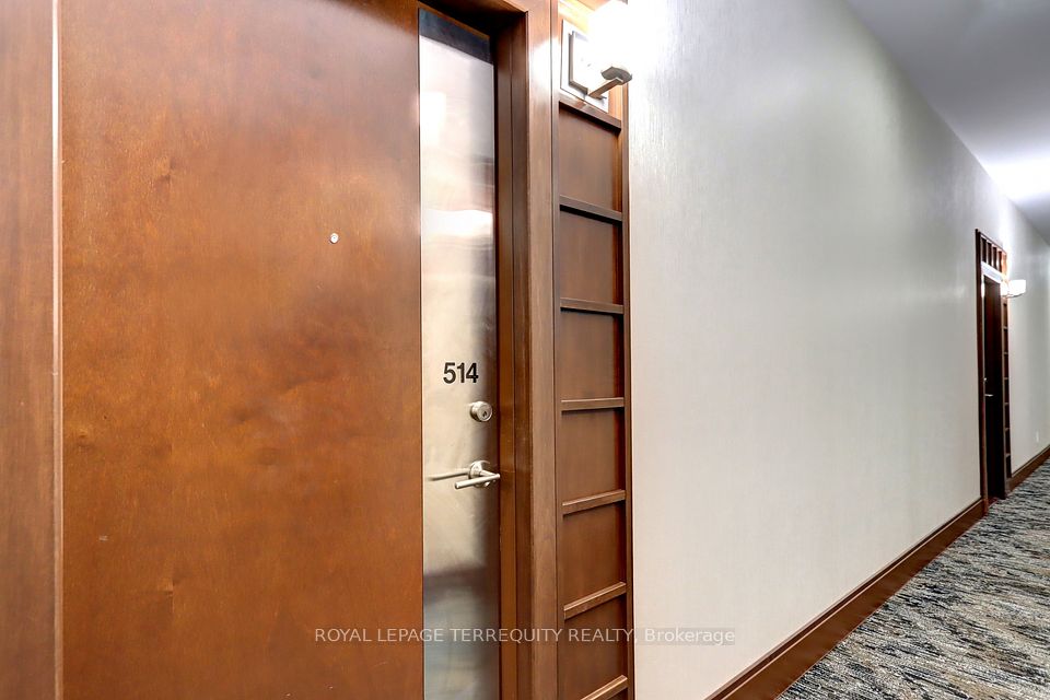 #514 - 3391 Bloor Street, Toronto, ON M8X 1G3
