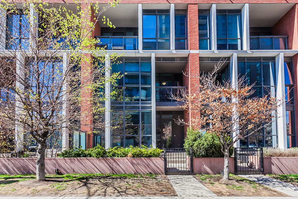 55 Regent Park