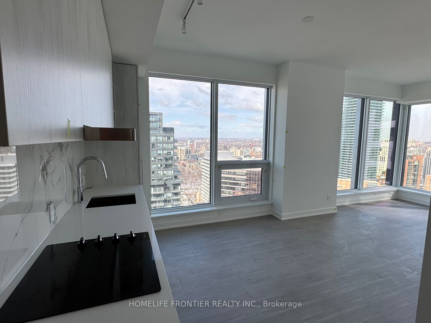 8 Wellesley Street W, #4603