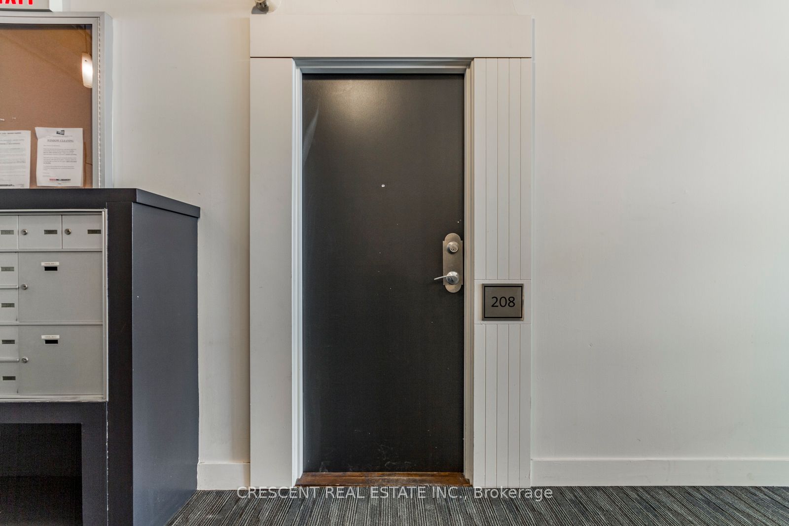 915 King Street W, #208