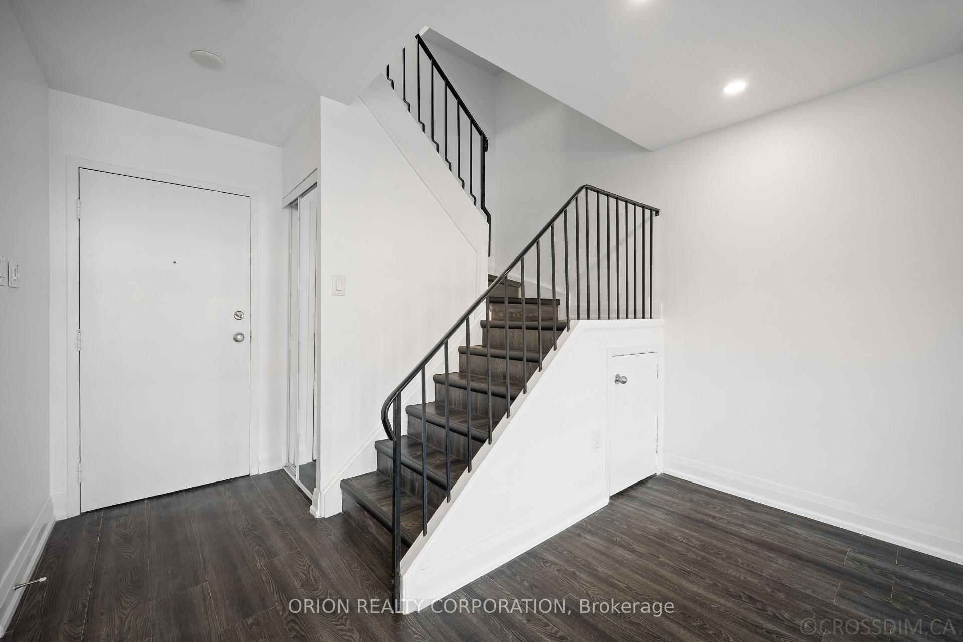 4 Bedrooms Condo at 165 Cherokee, Toronto For sale
