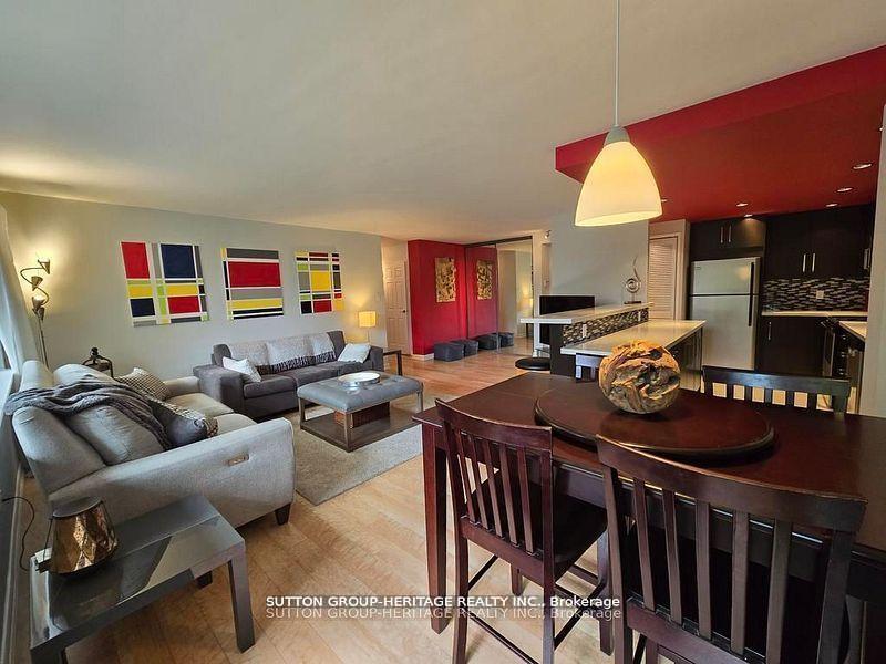 2 Bedrooms Condo at 75 Wynford Heights, Toronto For sale