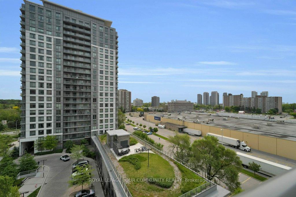 2 Bedrooms Condo at 185 Bonis, Toronto For sale