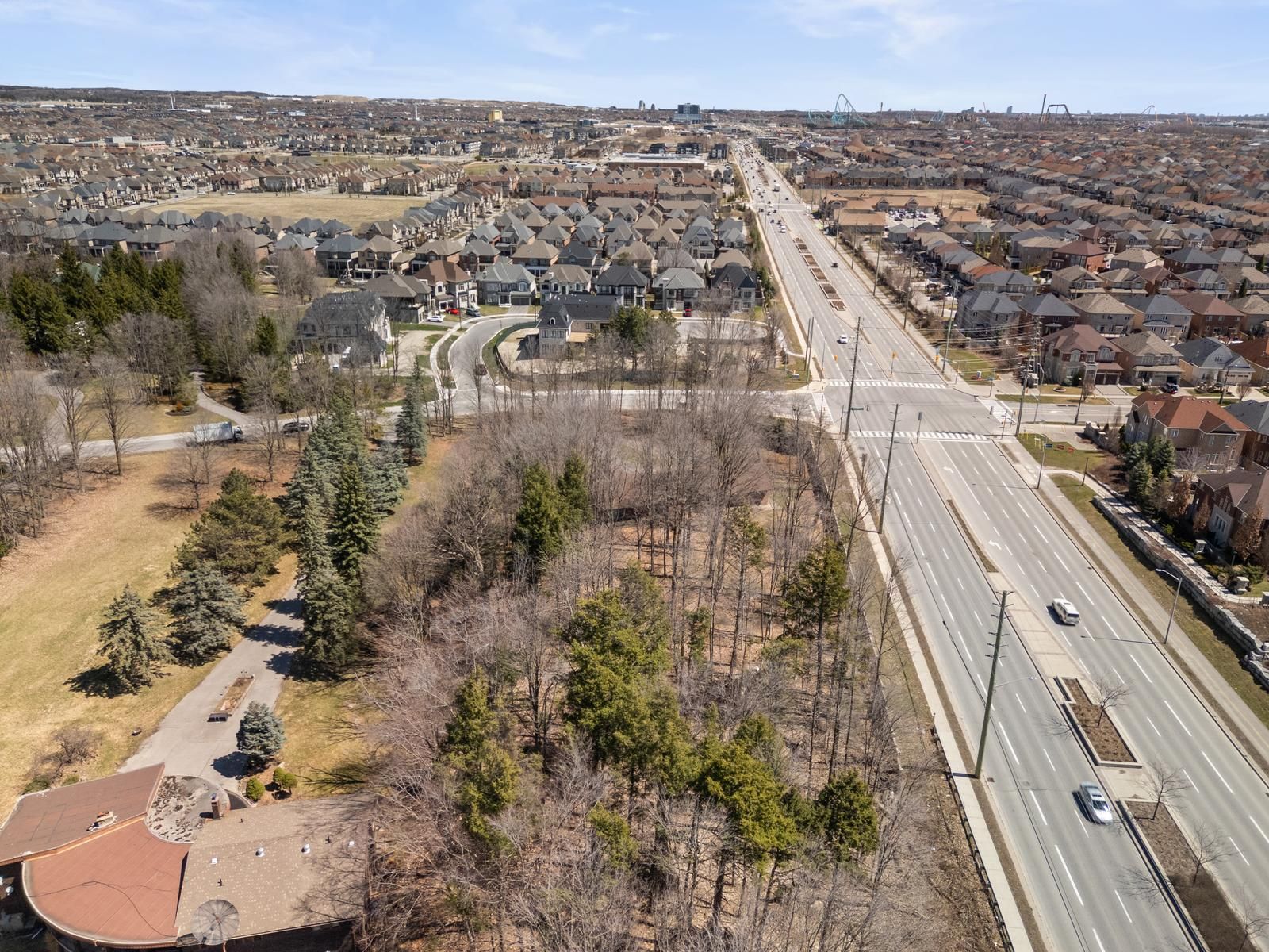 16 Millwood Parkway