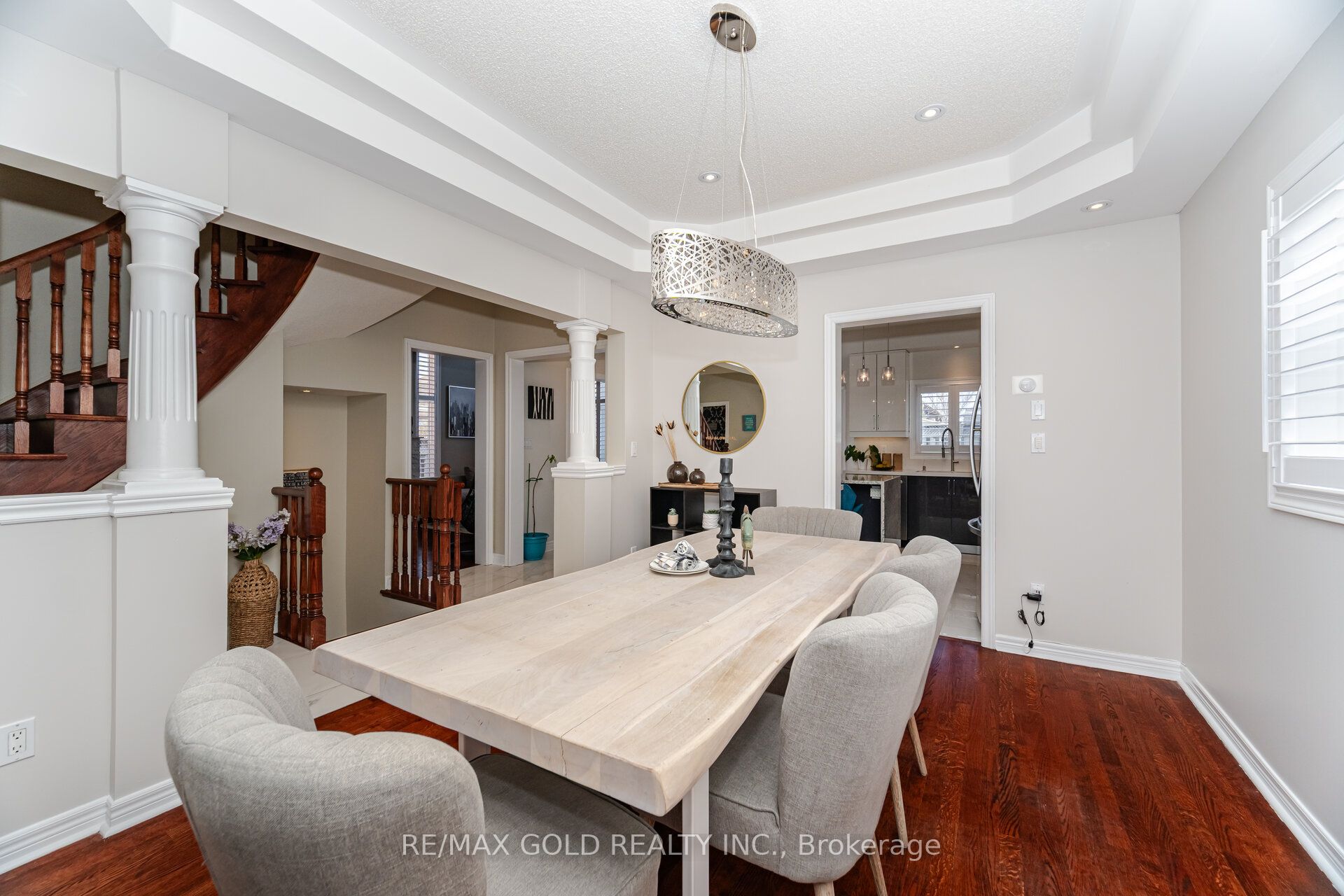 55 Royal Valley Drive