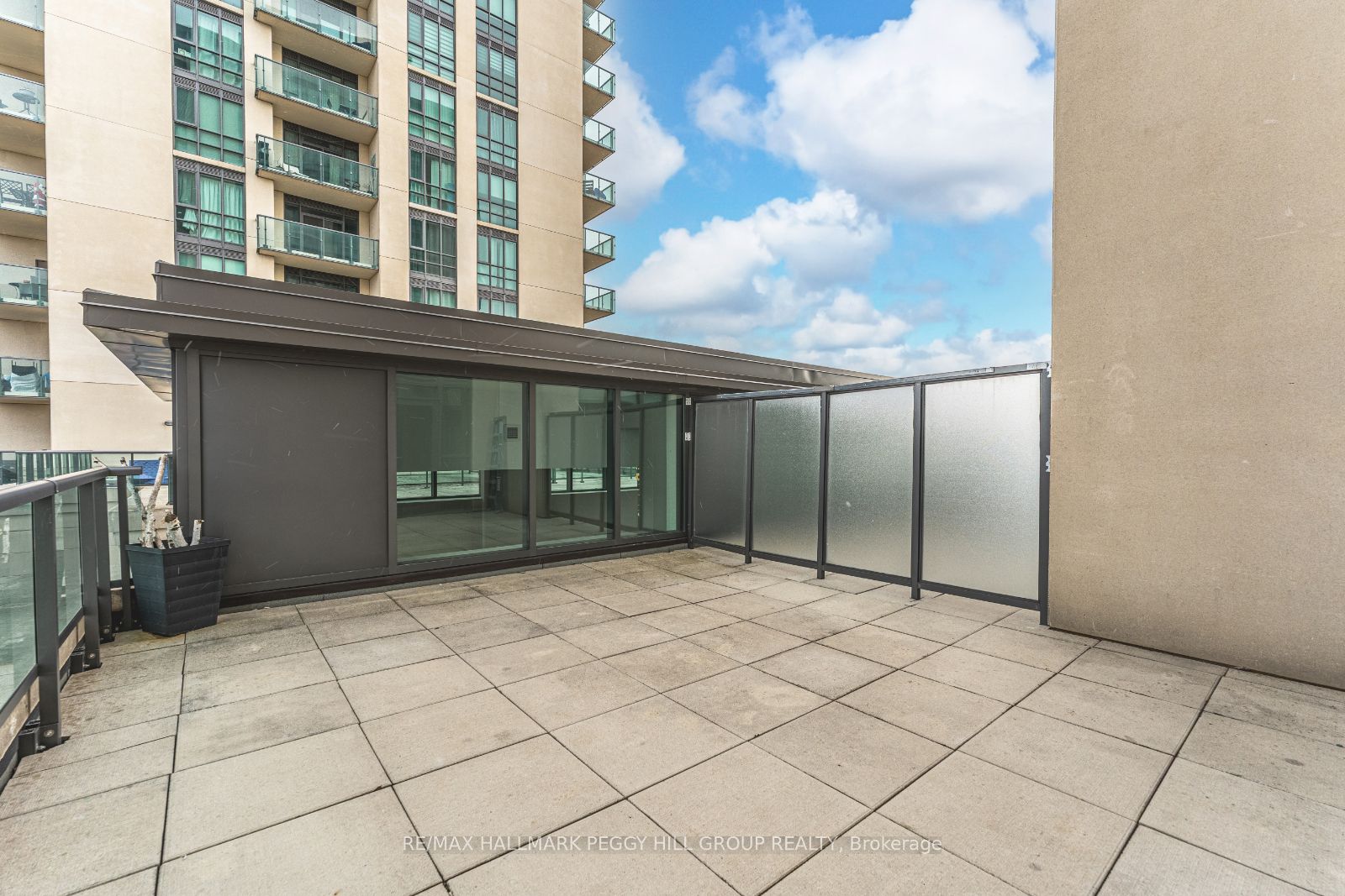 45 Yorkland Boulevard, #206