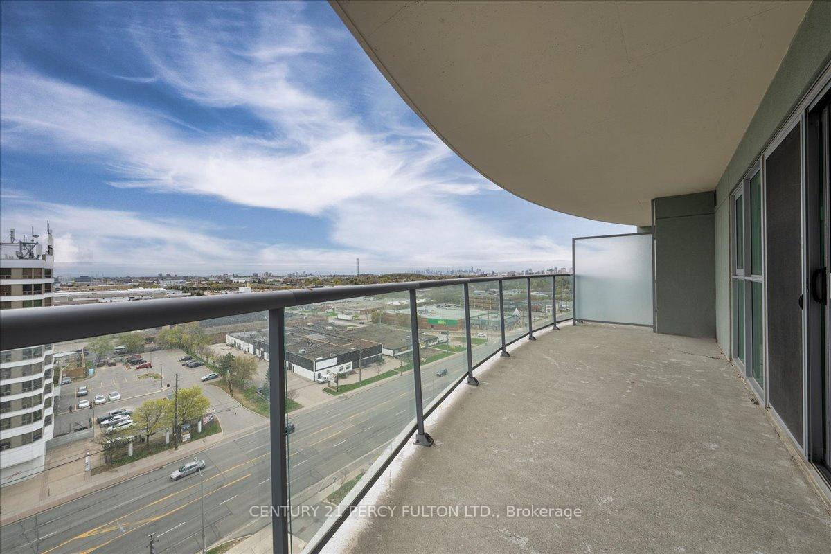 1 Bedroom Condo at 2150 Lawrence, Toronto For sale