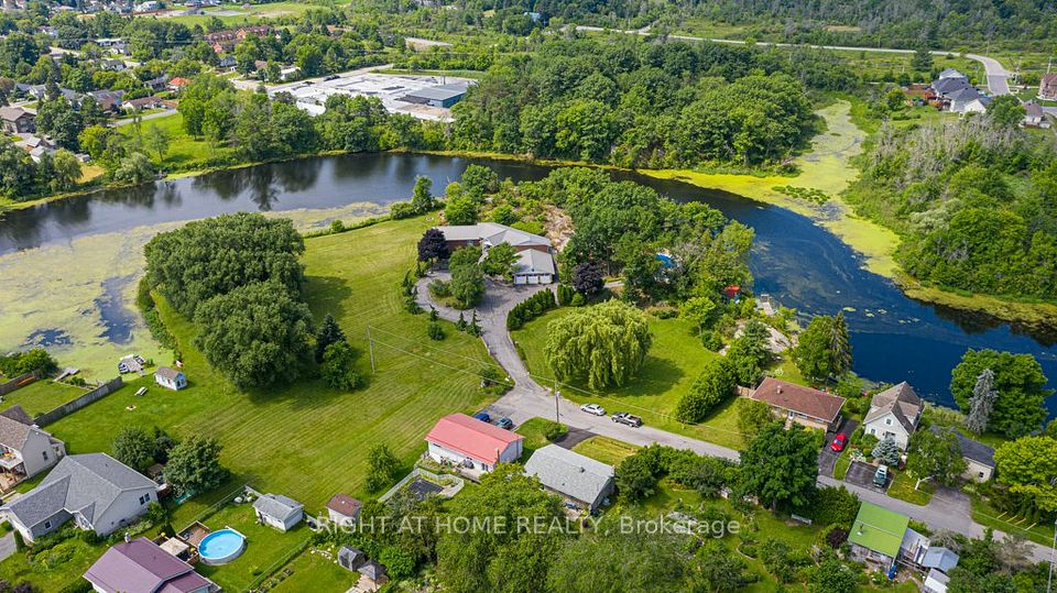 550 Queen Street, Gananoque, ON K7G 2B1