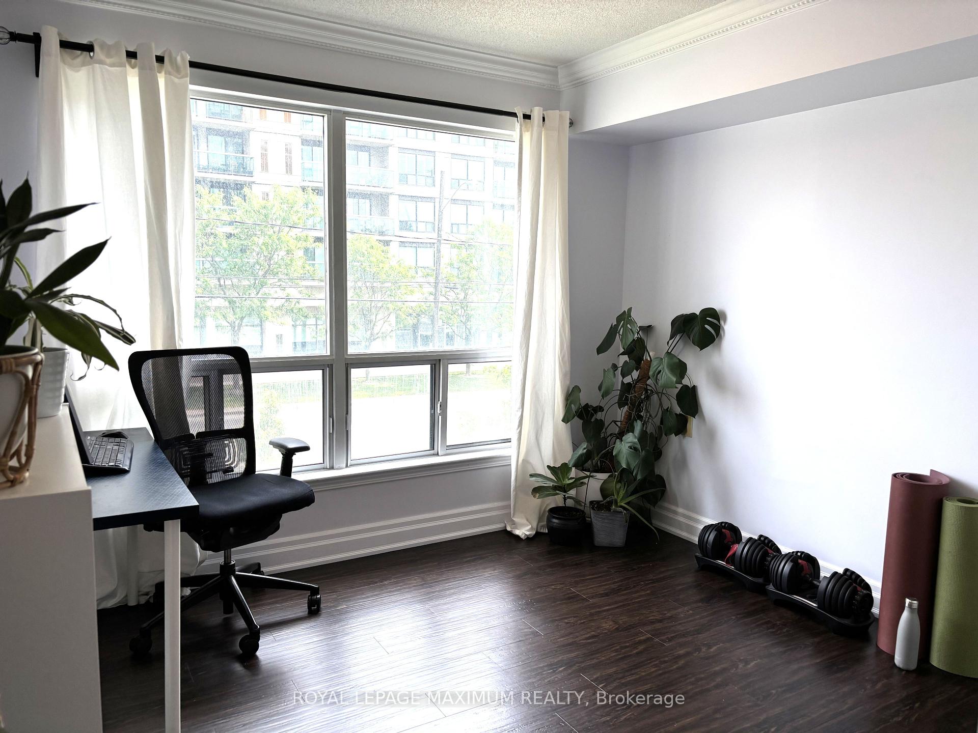 2 Bedrooms Condo at 920 Sheppard, Toronto For sale