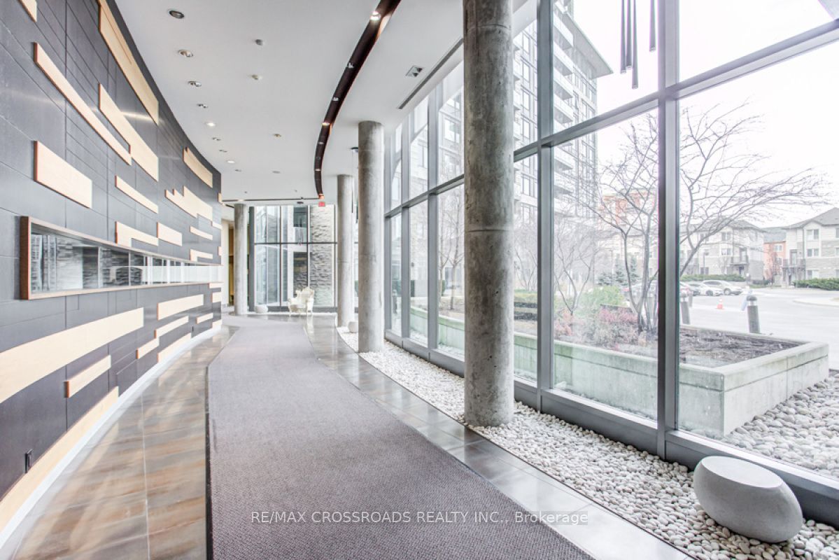 253 South Park Road, #909