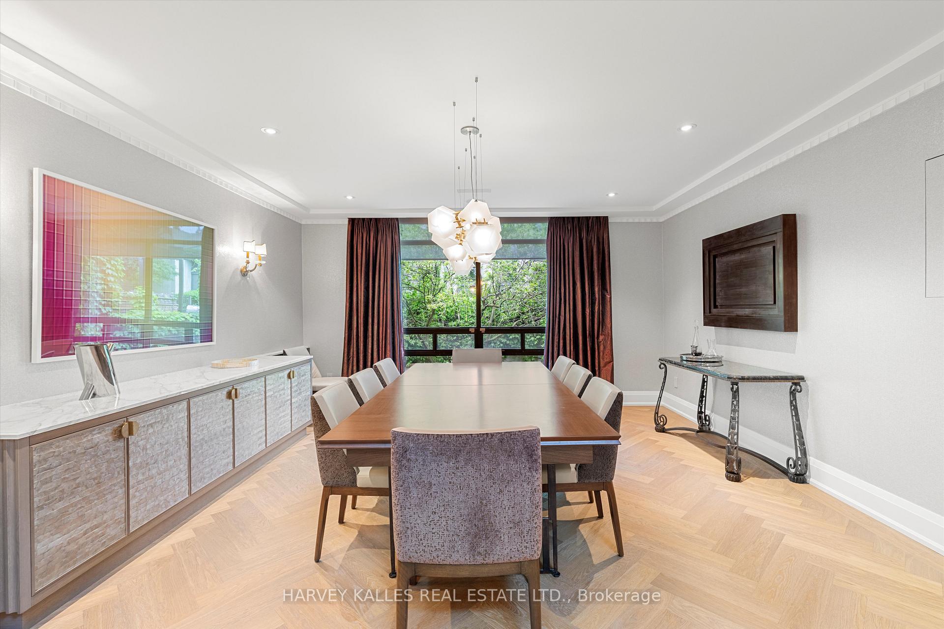 84 Oriole Road
