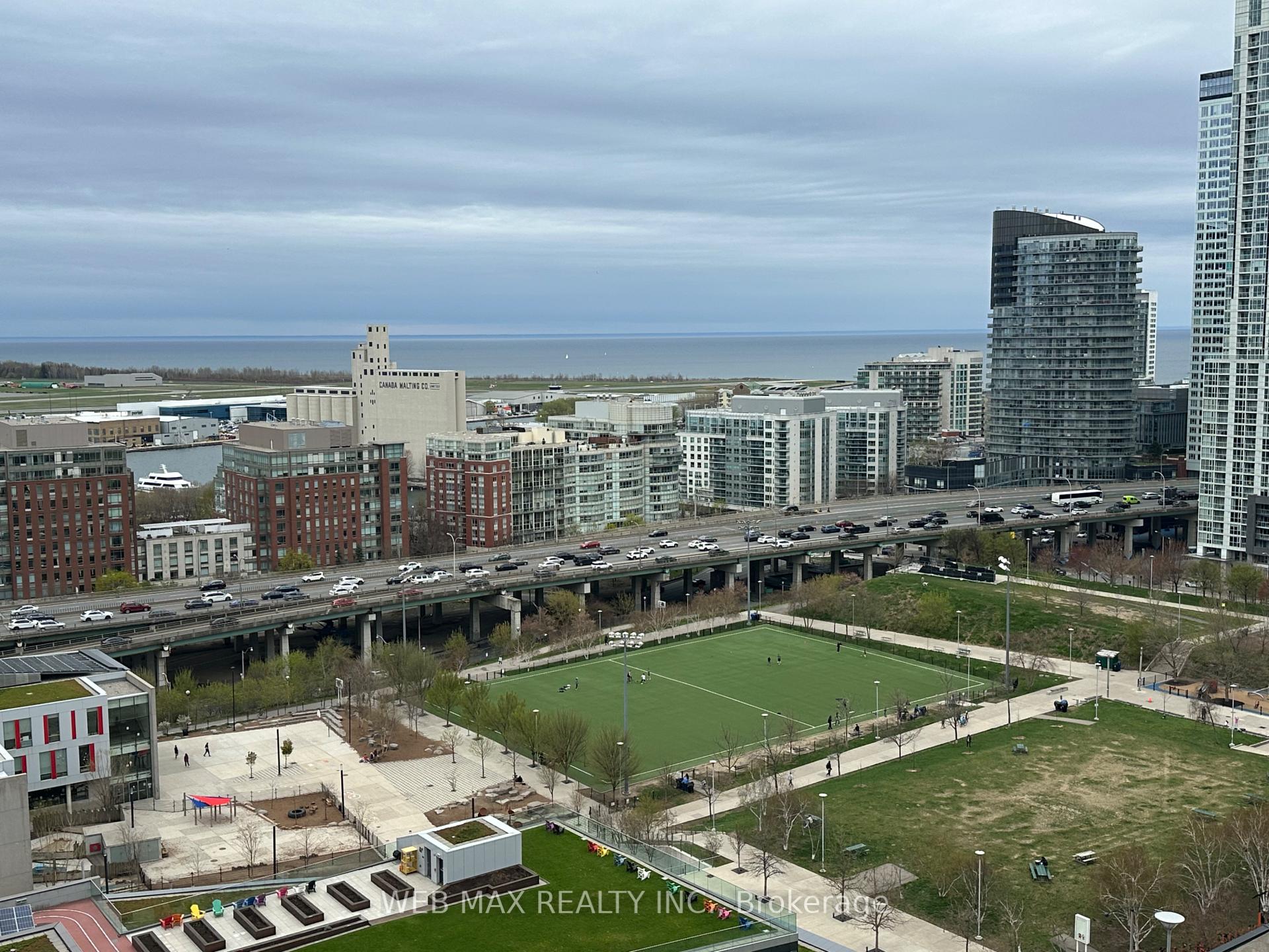 2 Bedrooms Condo at 8 Telegram, Toronto For sale