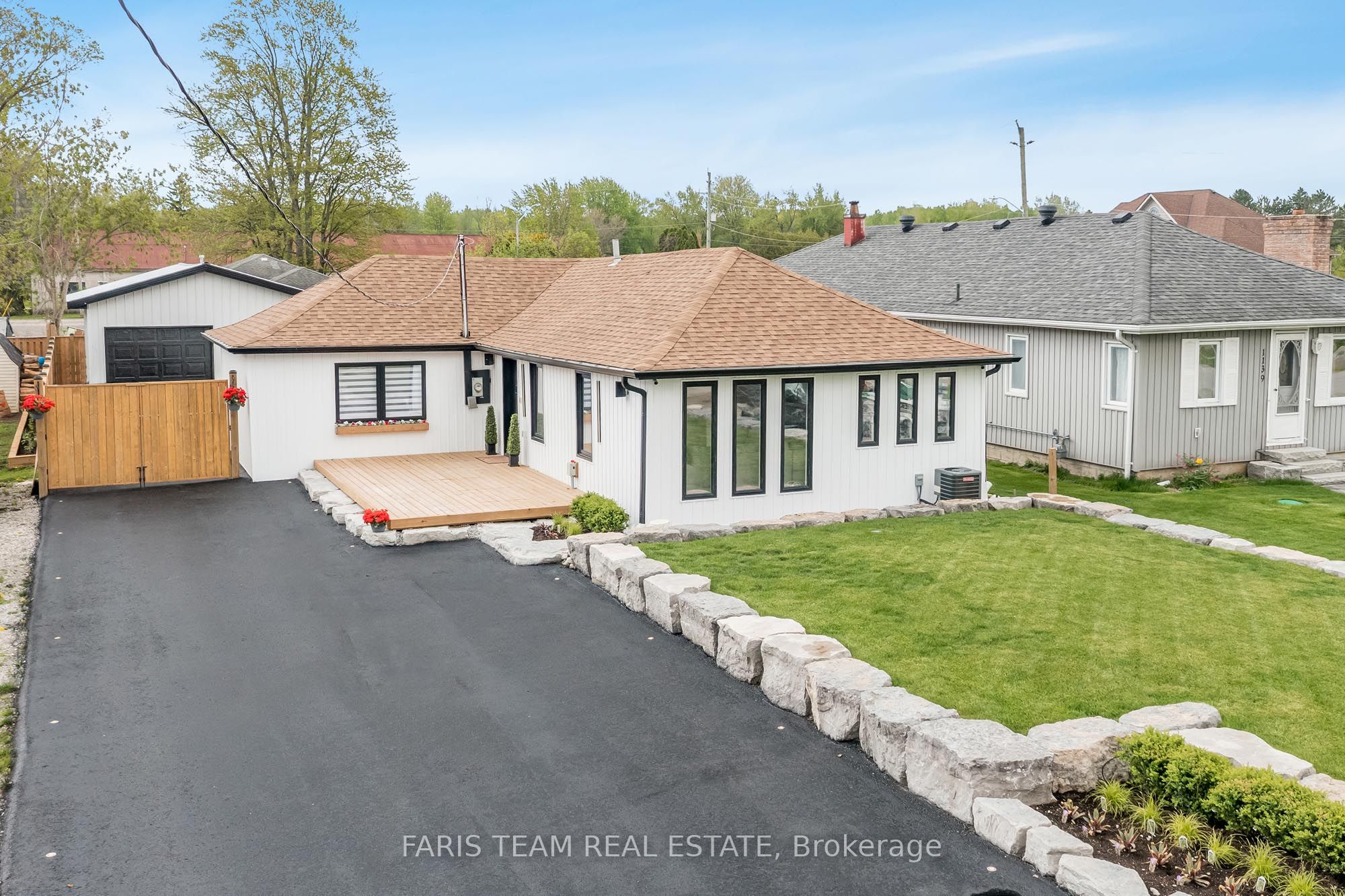 1135 Poplar Drive, Innisfil, ON L0L 1R0