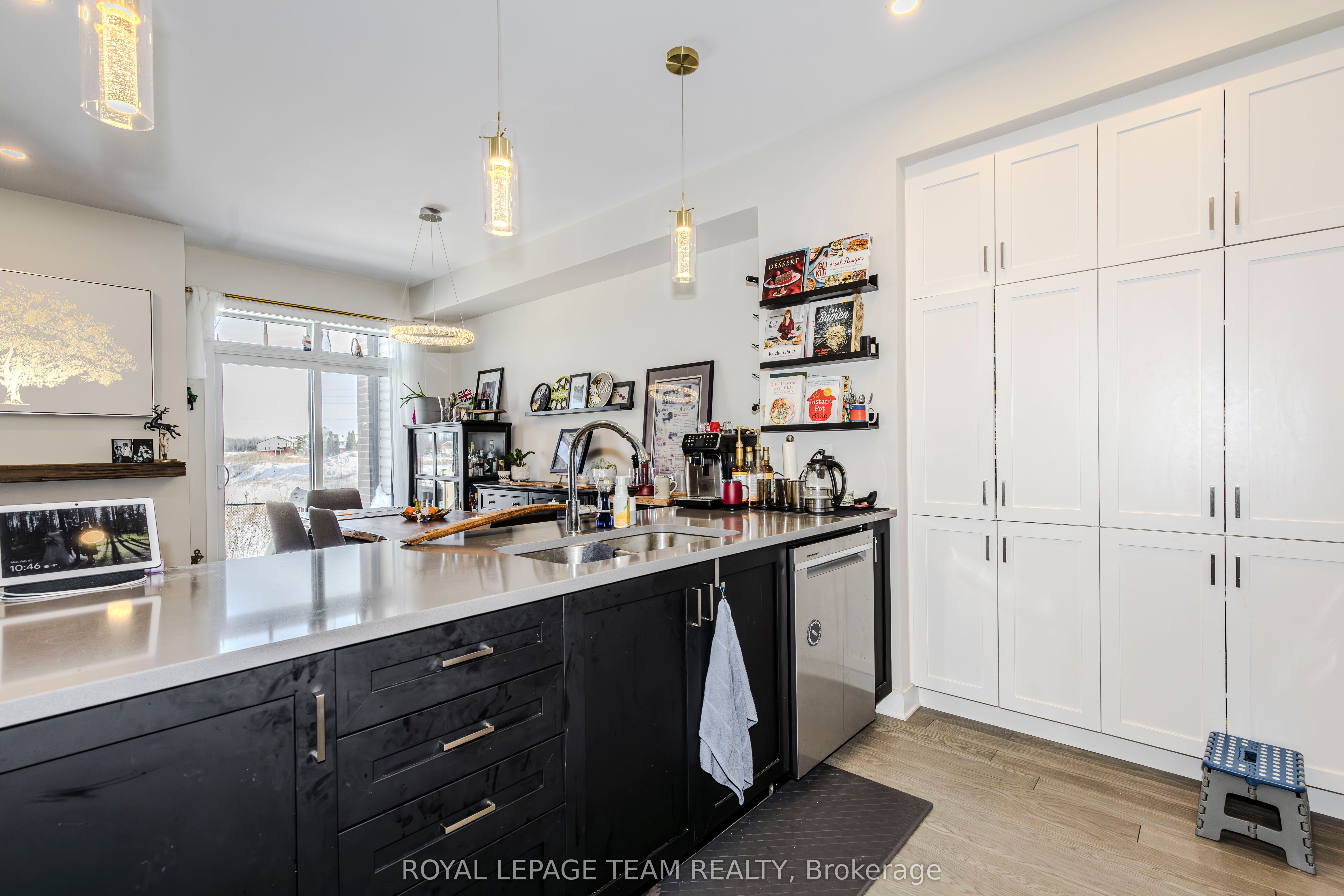 71 CANVASBACK Ridge, Blossom Park - Airport and Area 2602 - Riverside South/Gloucester Glen