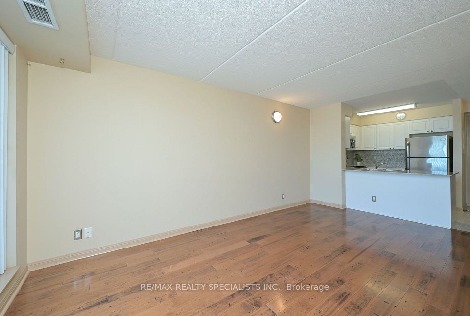 Laminate Flooring