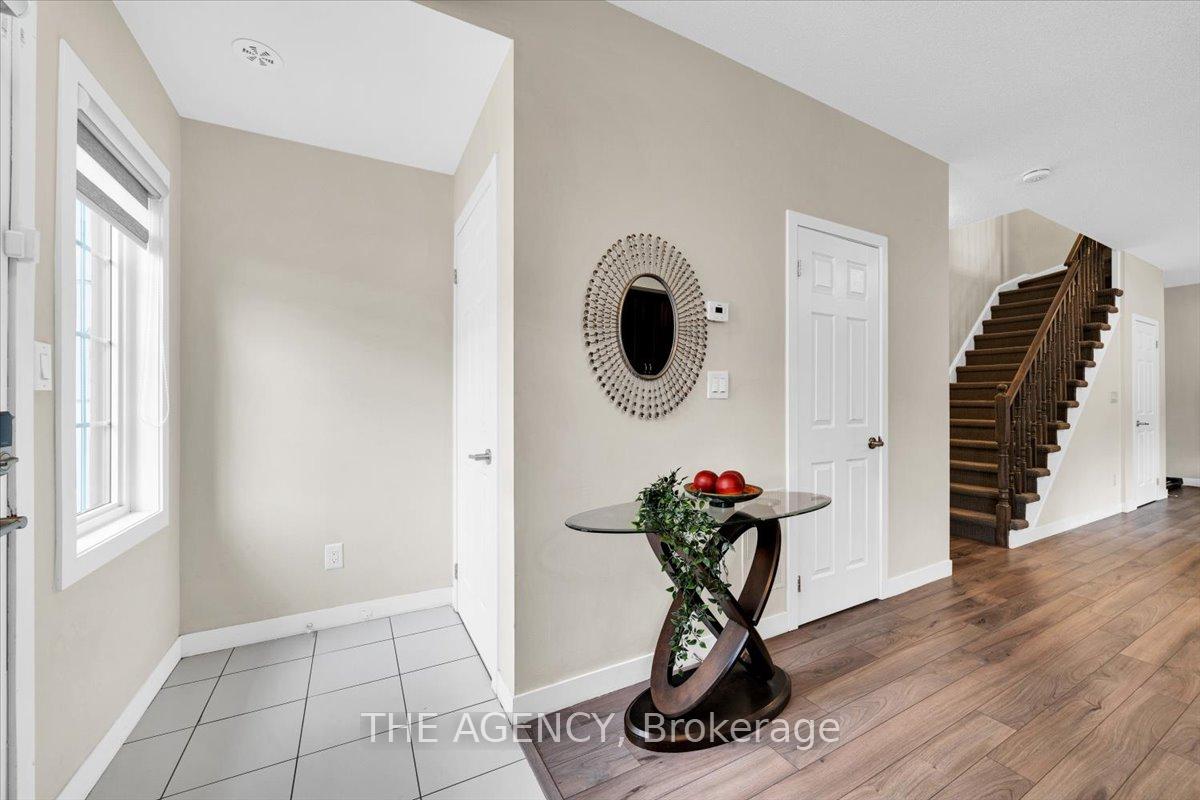 2 Bedrooms Condo at 7 Forbes, Toronto For sale