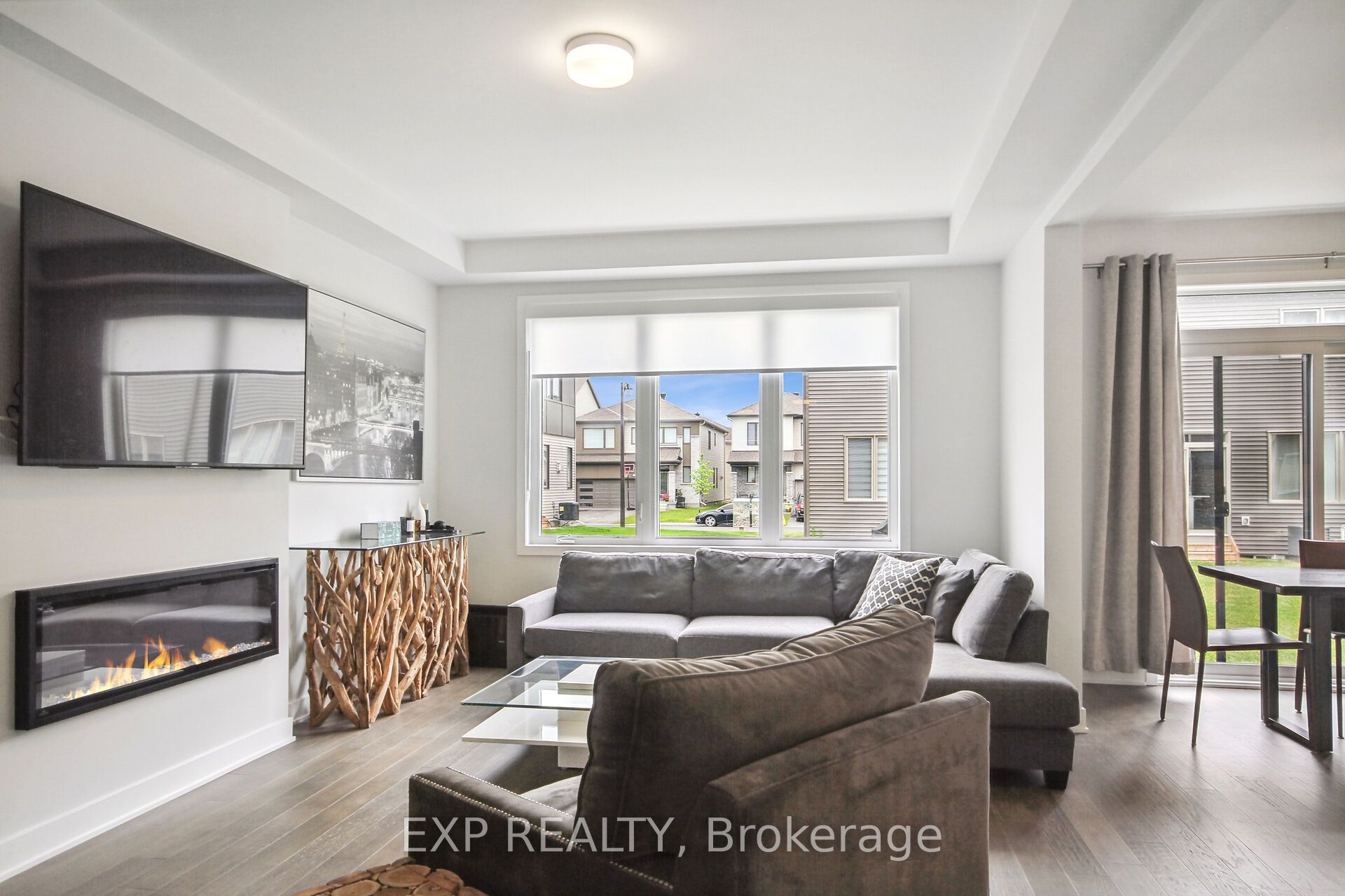 175 YEARLING Circle, StittsvilleMunsterRichmond, ON K0A 2Z0