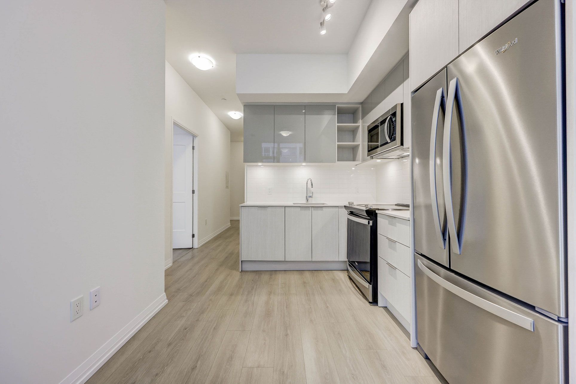 50 Dunfield Avenue 316