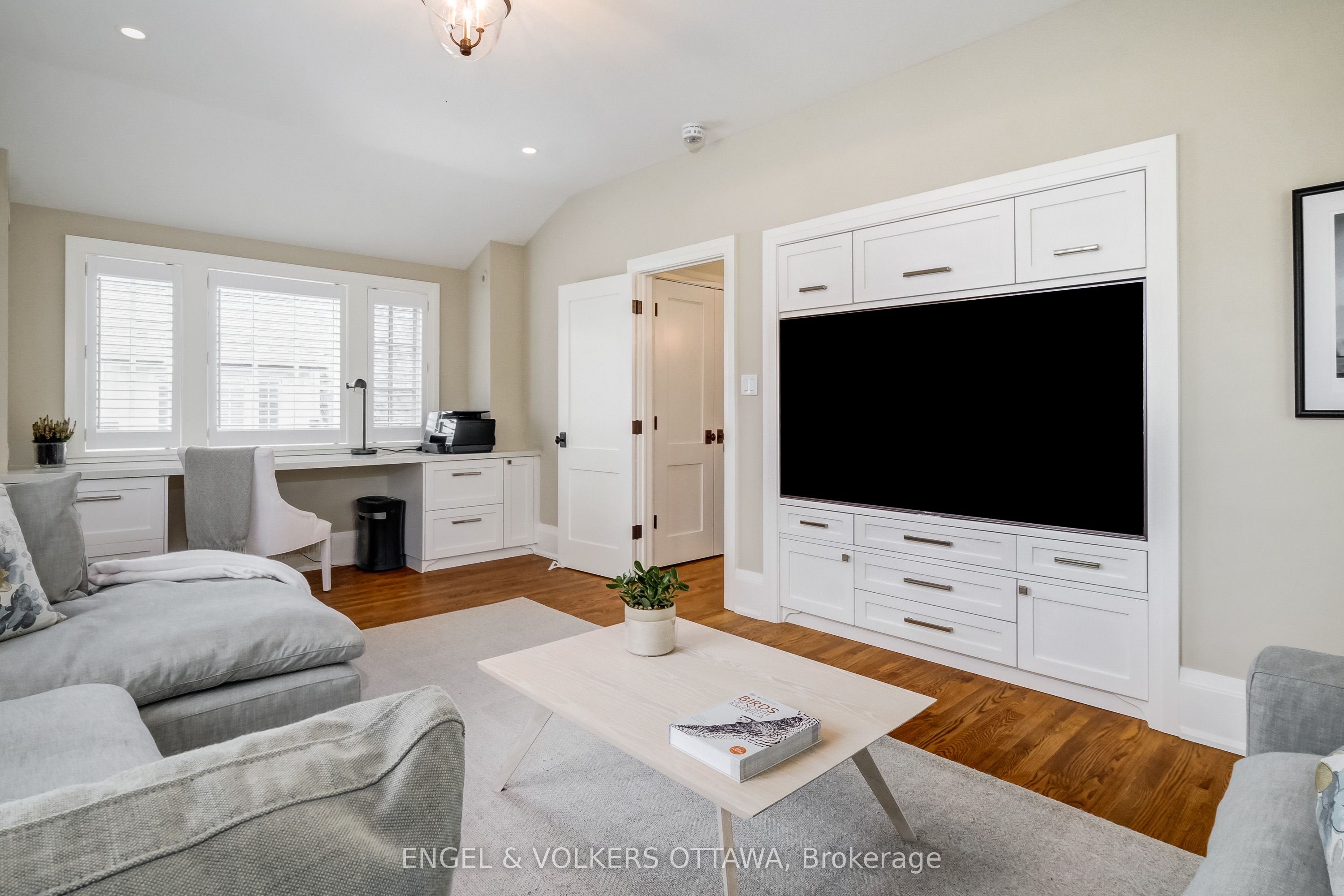 5651 HERWIG Place, Manotick - Kars - Rideau Twp and Area 8004 - Manotick South to Roger Stevens