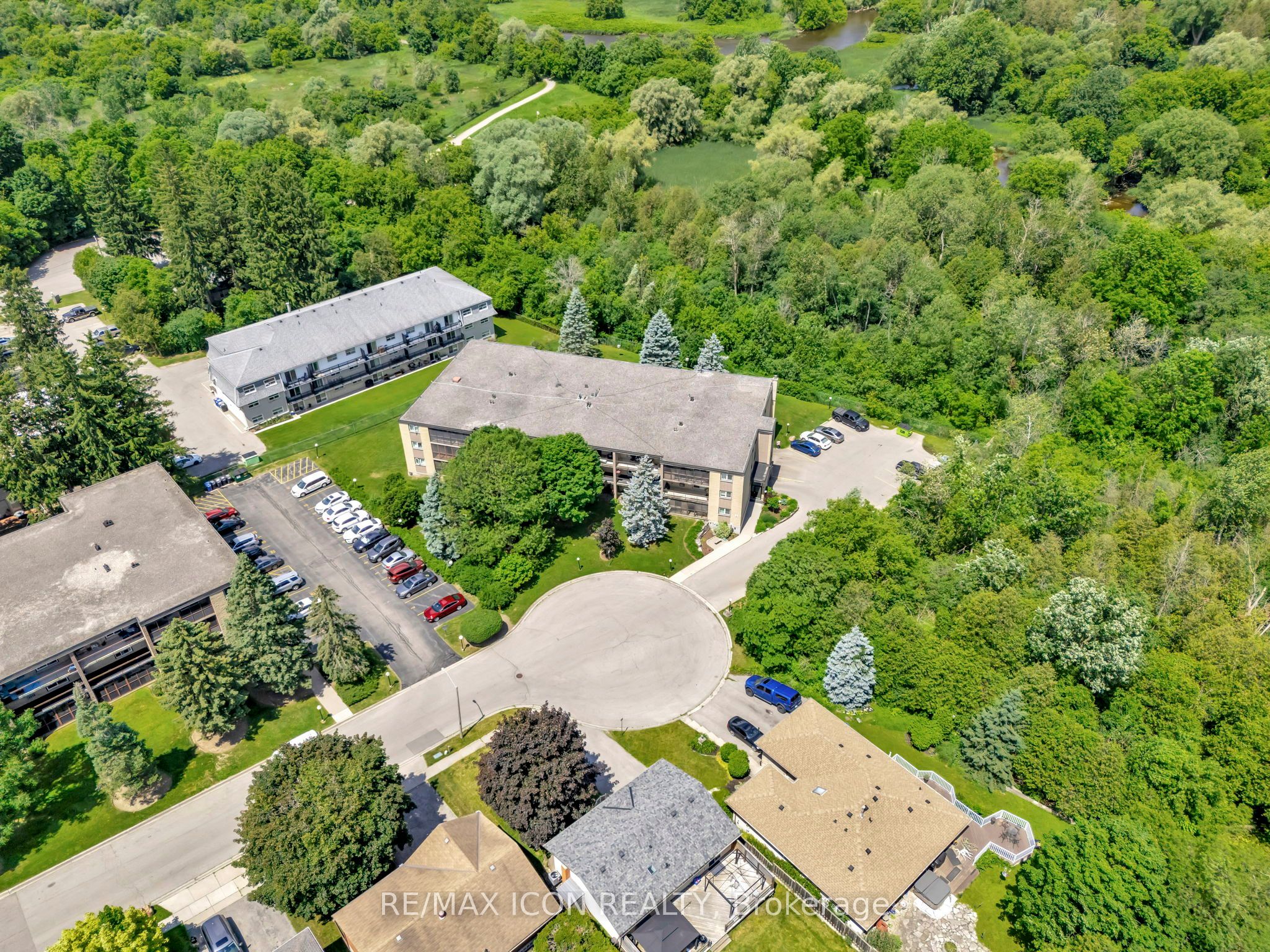 #306 - 6 Shettleston Drive, Cambridge, ON N3H 5E7