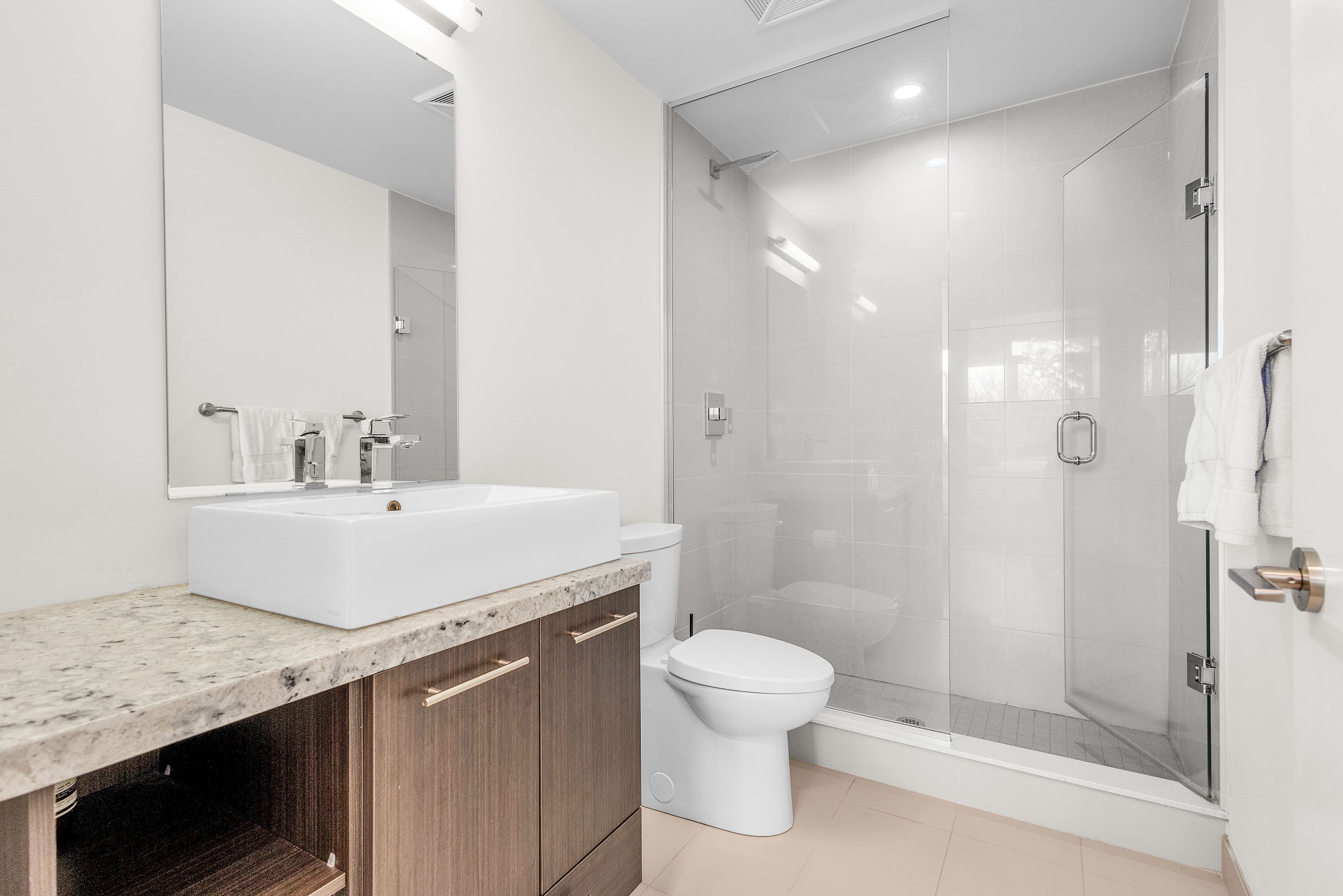 170 Chiltern Hill Road 402